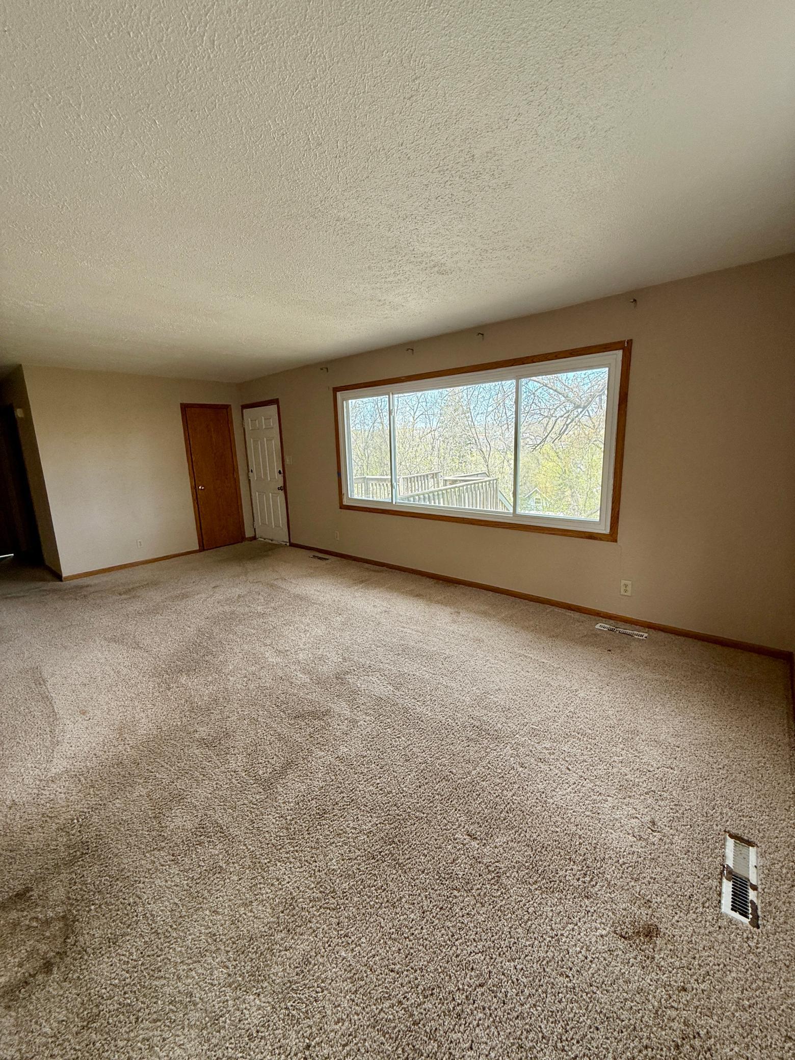 622 Valley Avenue Se Property Photo 10