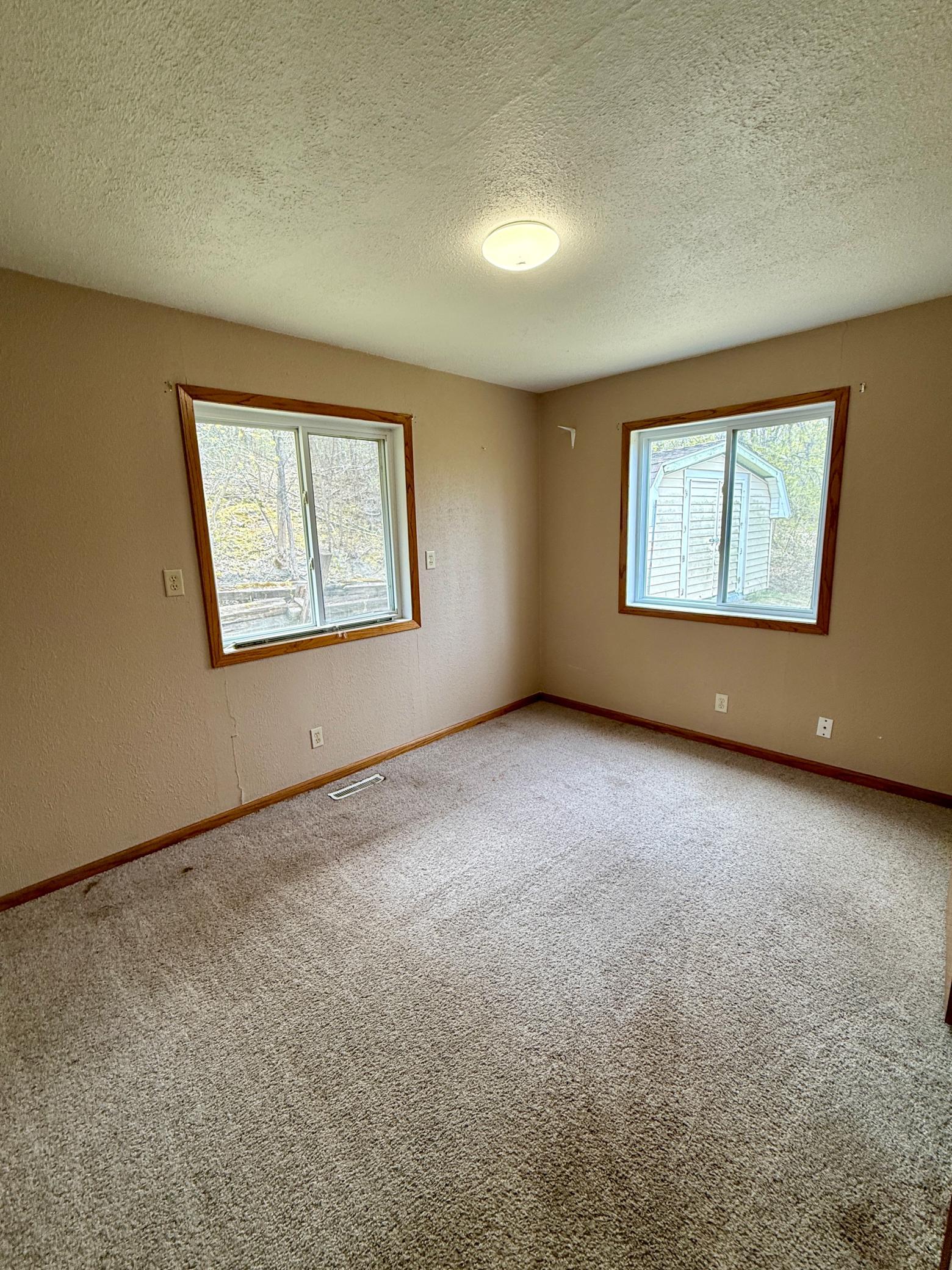 622 Valley Avenue Se Property Photo 14