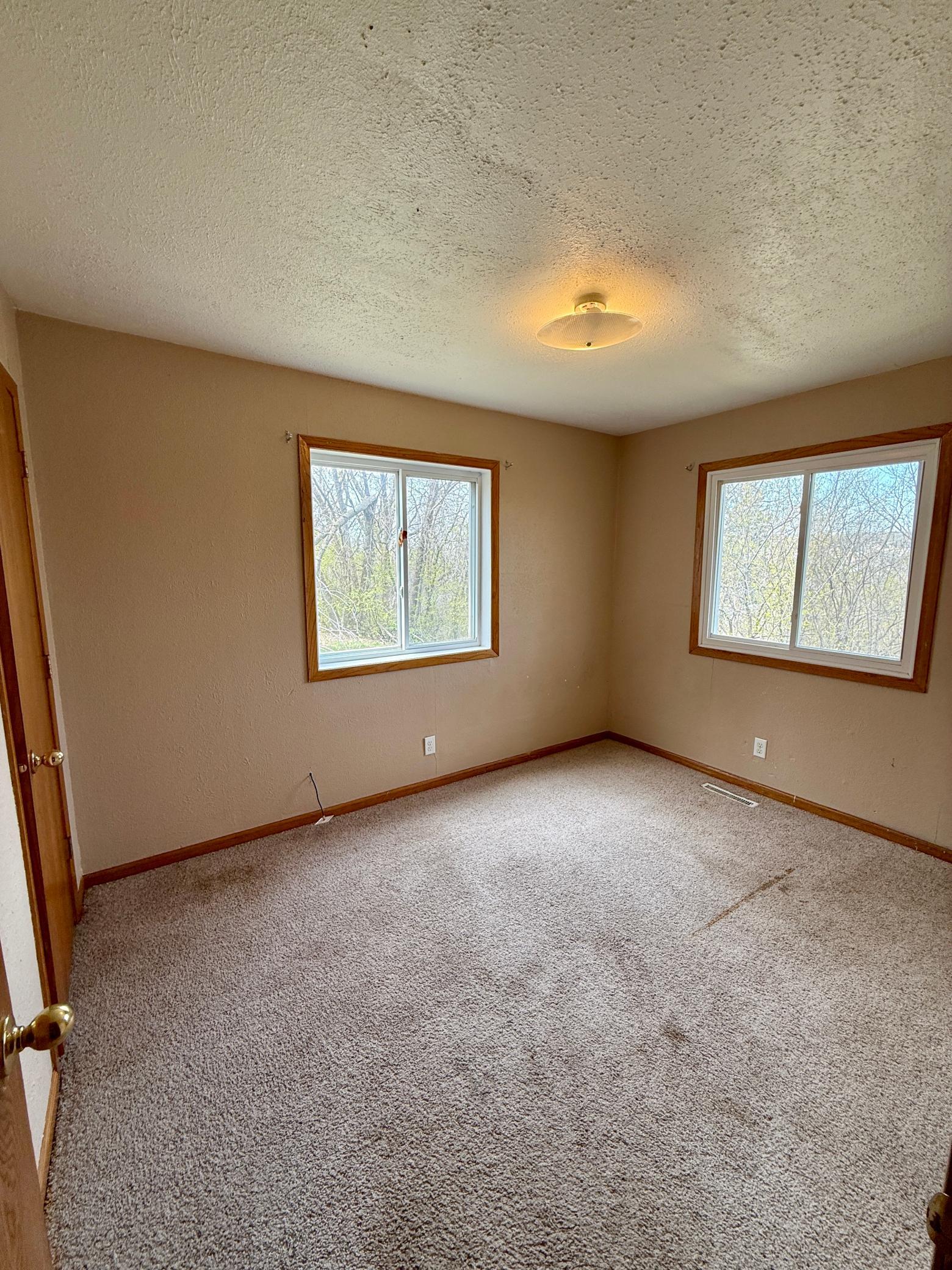 622 Valley Avenue Se Property Photo 15