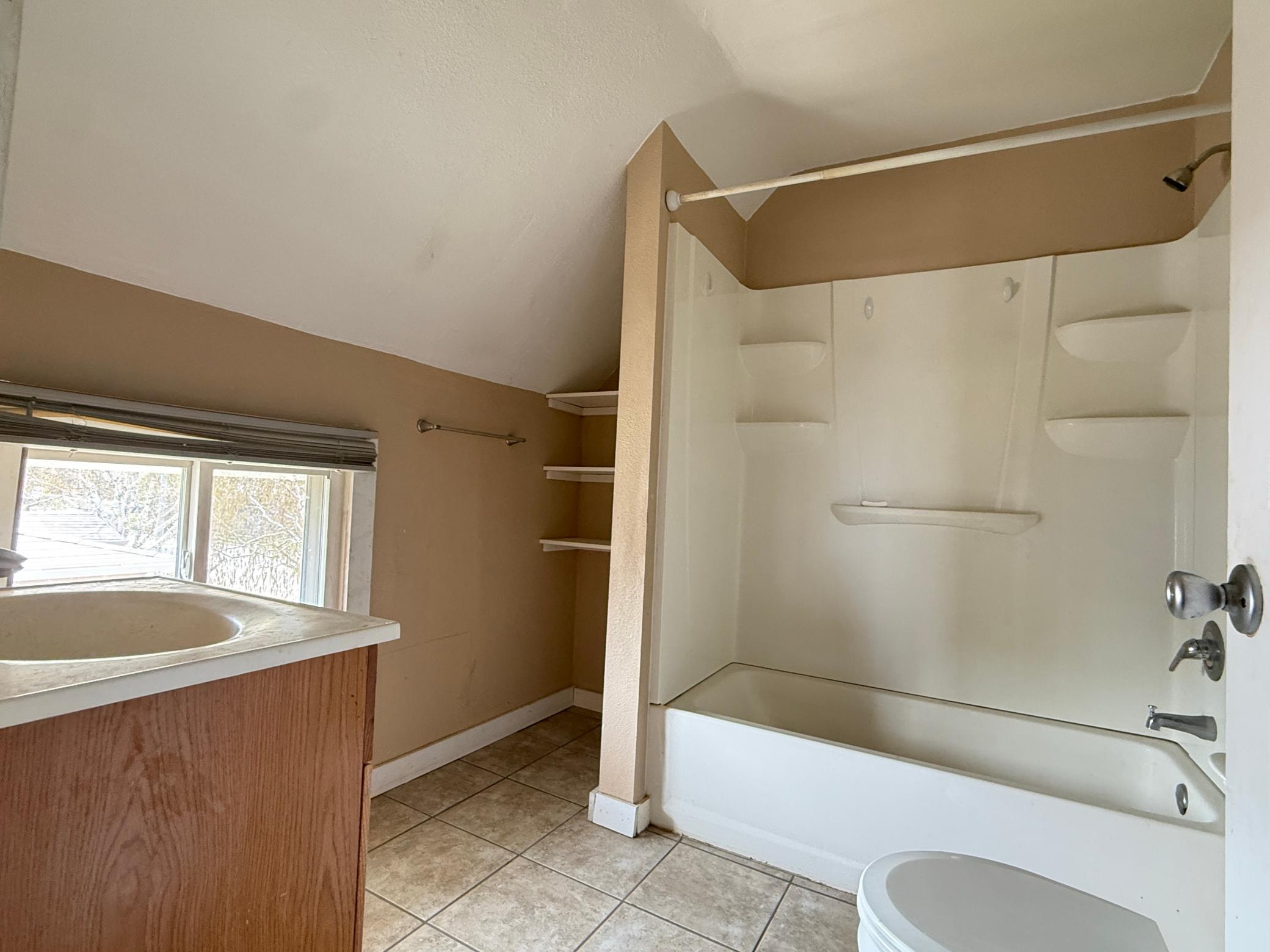 755 4th Street Sw Property Photo 16