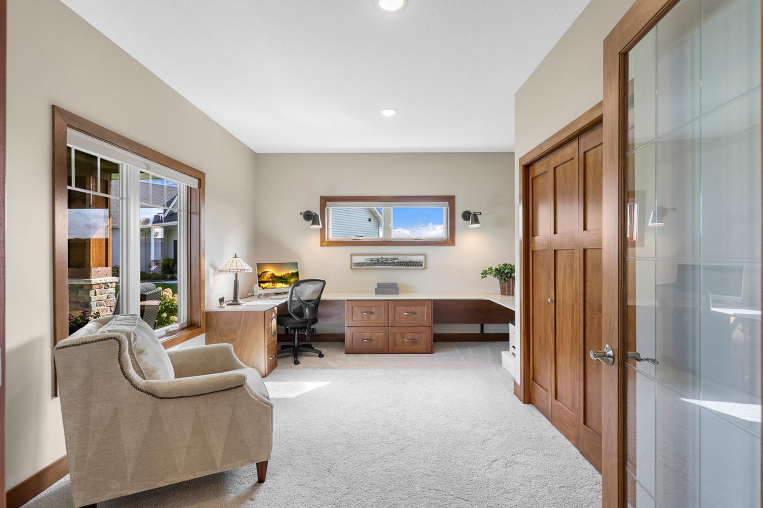 27291 Elle Circle Property Photo 8