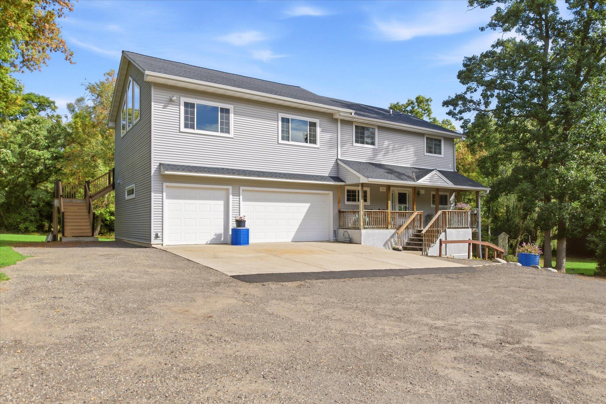 14690 284 1/2 Avenue Nw Property Photo 1