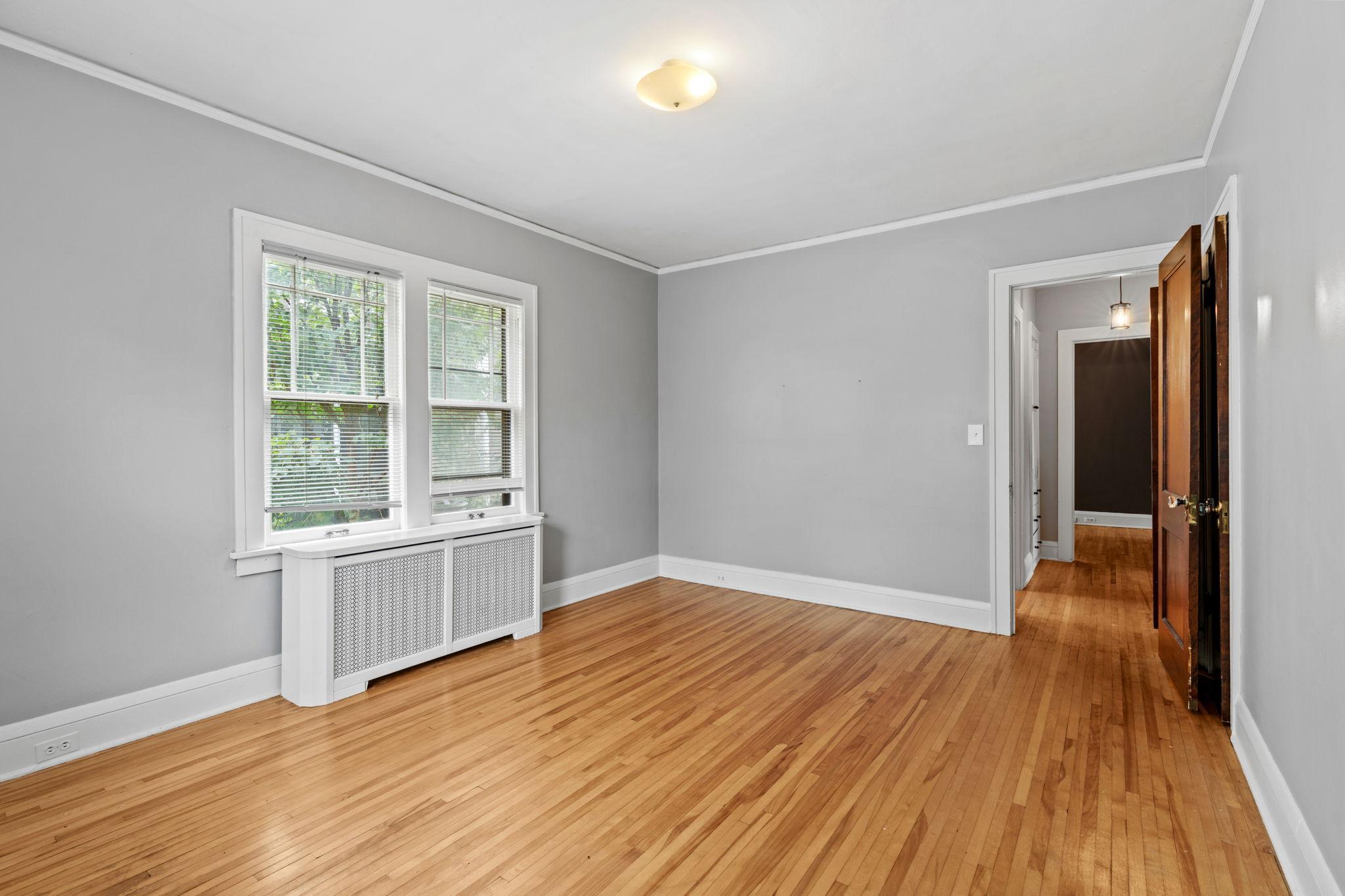 4354 Harriet Avenue Property Photo 22