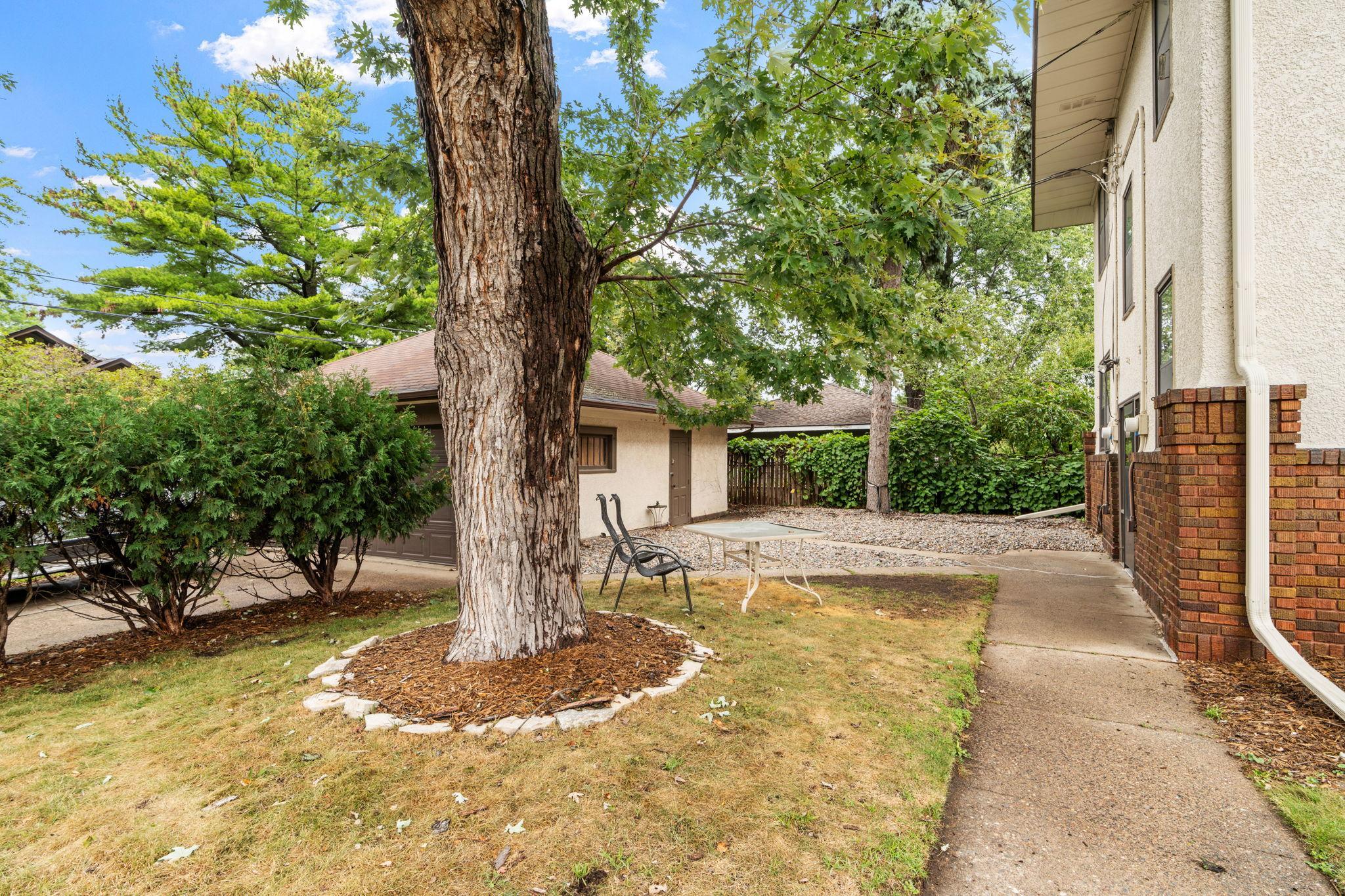4354 Harriet Avenue Property Photo 48