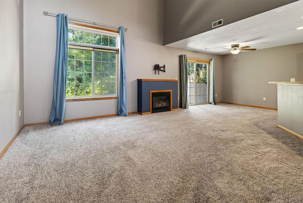 23133 Iris Avenue Property Photo 1