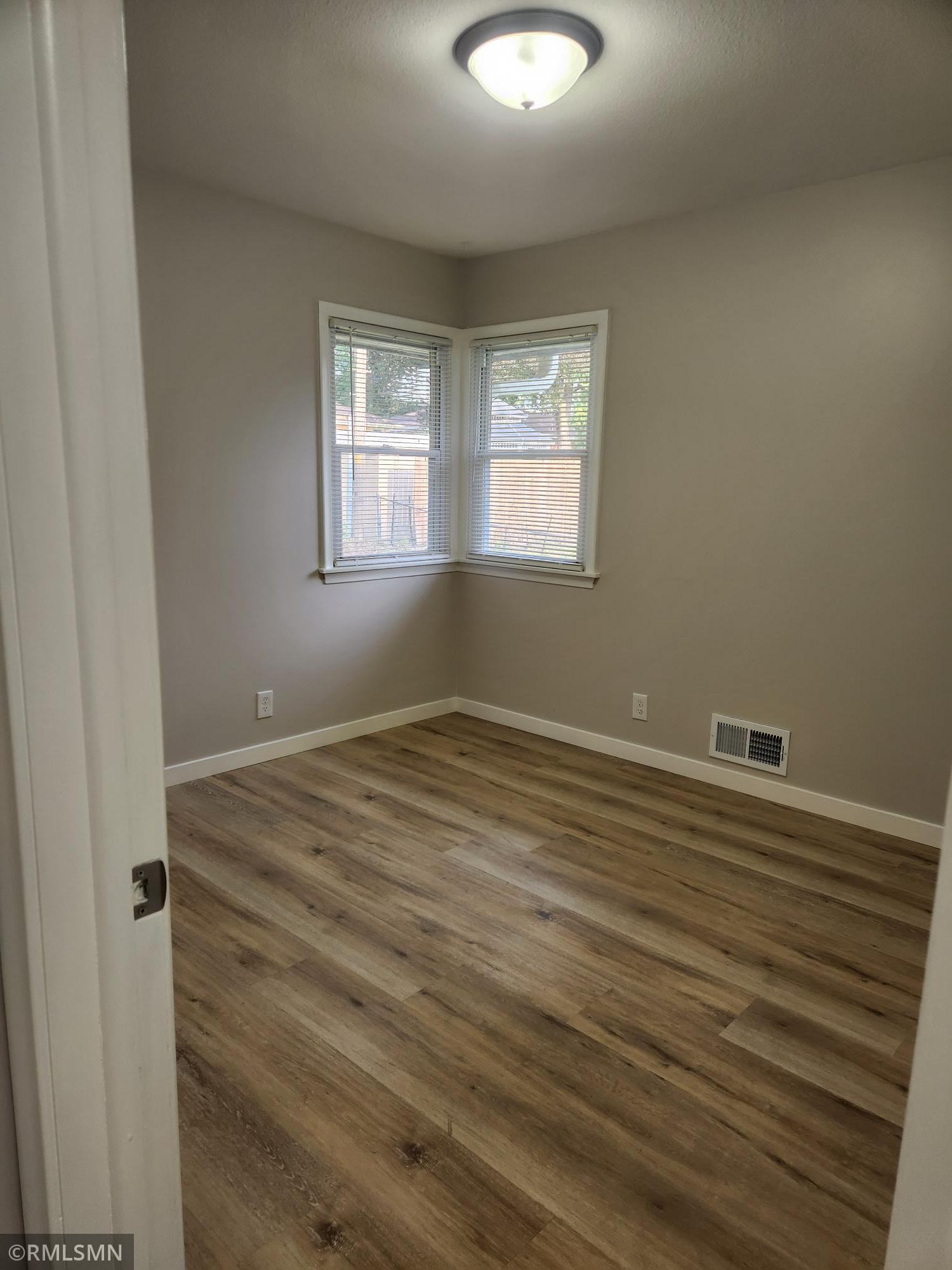 500 Bennett Drive Ne Property Photo 9