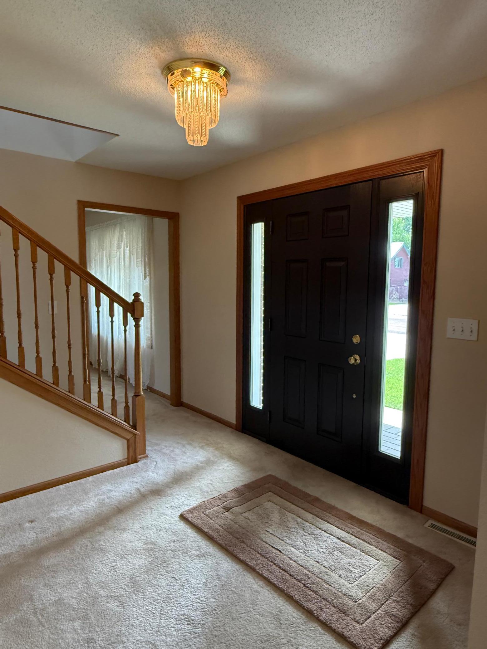 606 4th Street W Property Photo 18