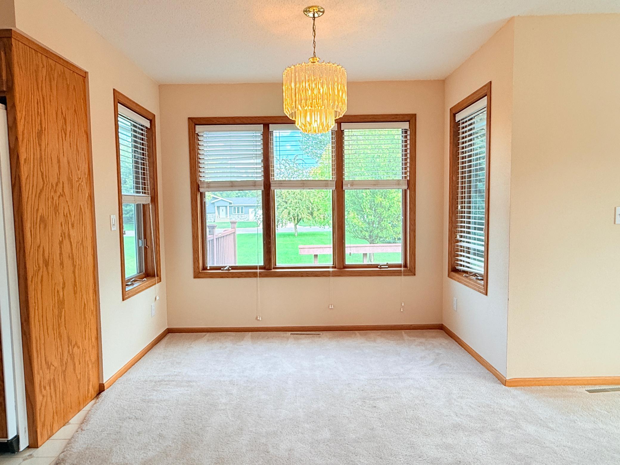 606 4th Street W Property Photo 25