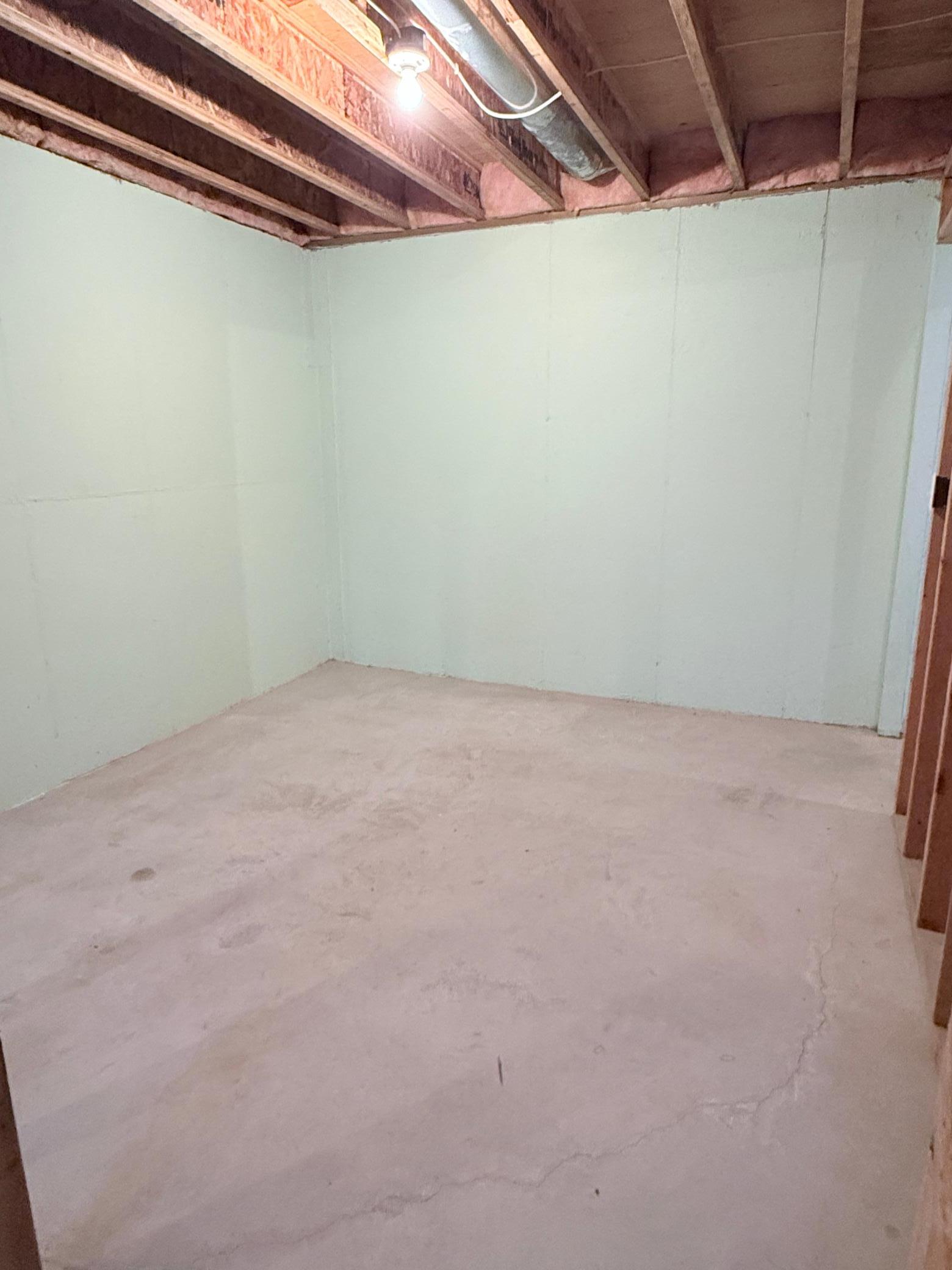 606 4th Street W Property Photo 43