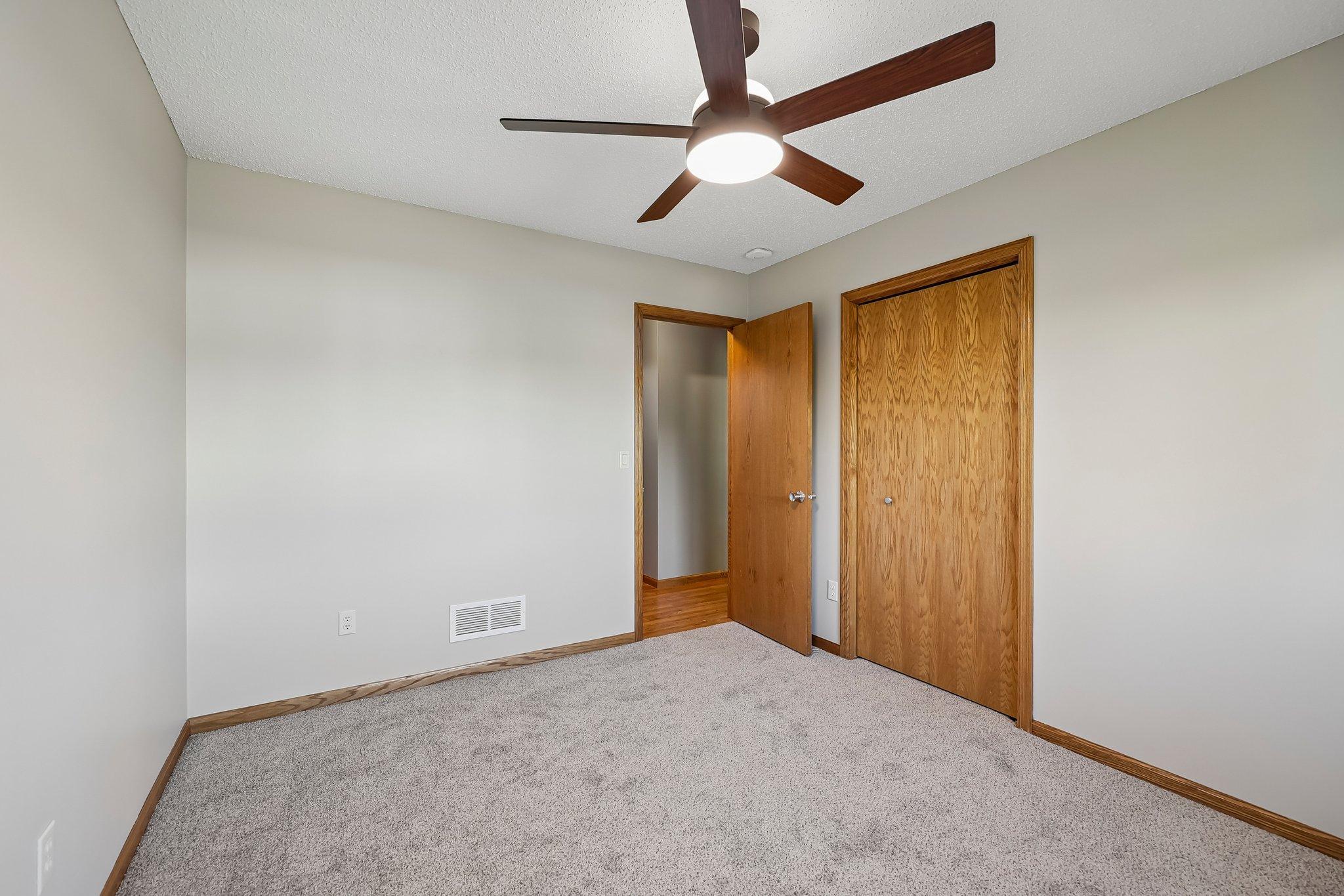 7638 Packard Avenue Ne Property Photo 17