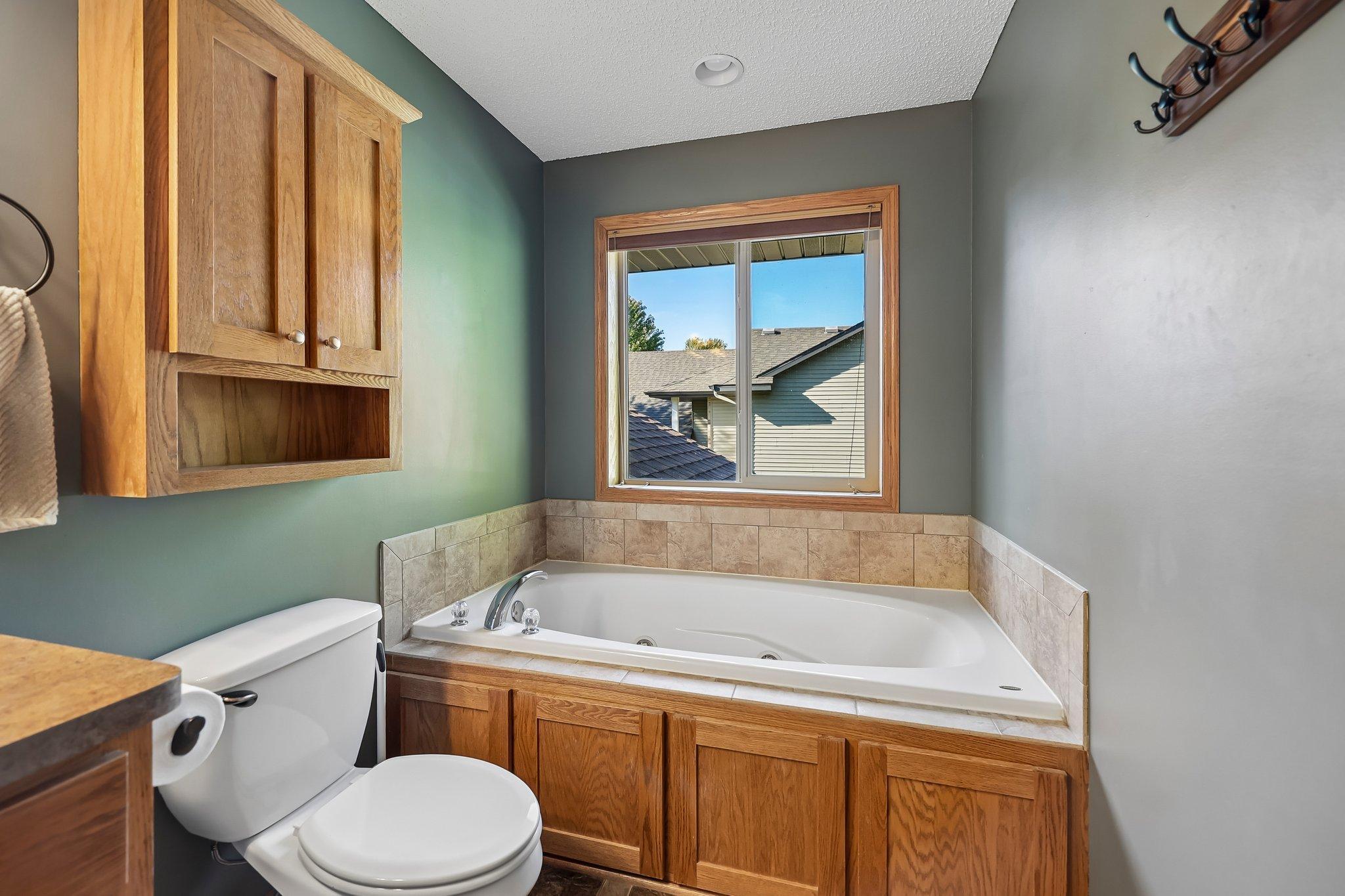 7638 Packard Avenue Ne Property Photo 23