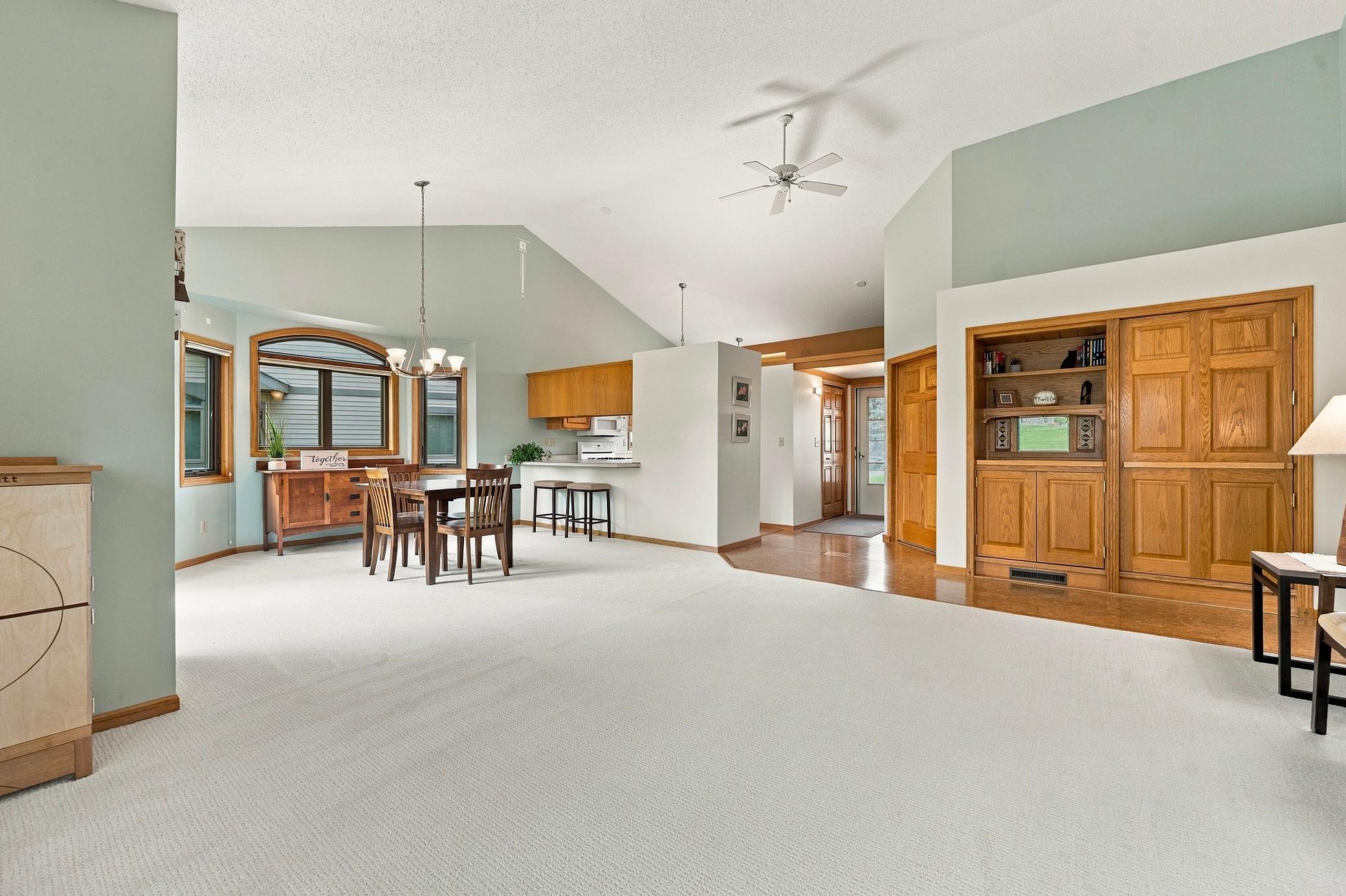 2115 6th Avenue E Property Photo 8