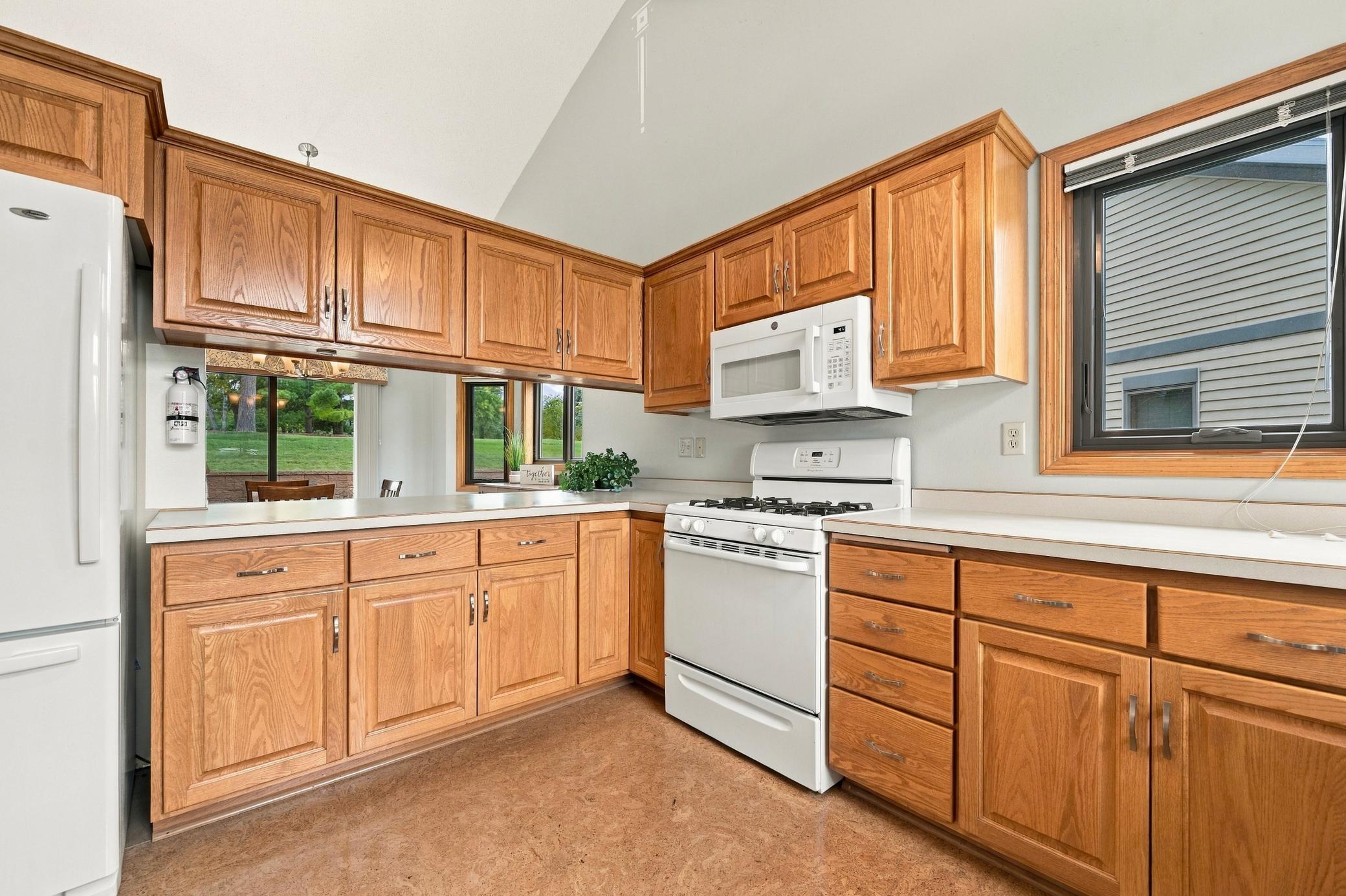 2115 6th Avenue E Property Photo 11