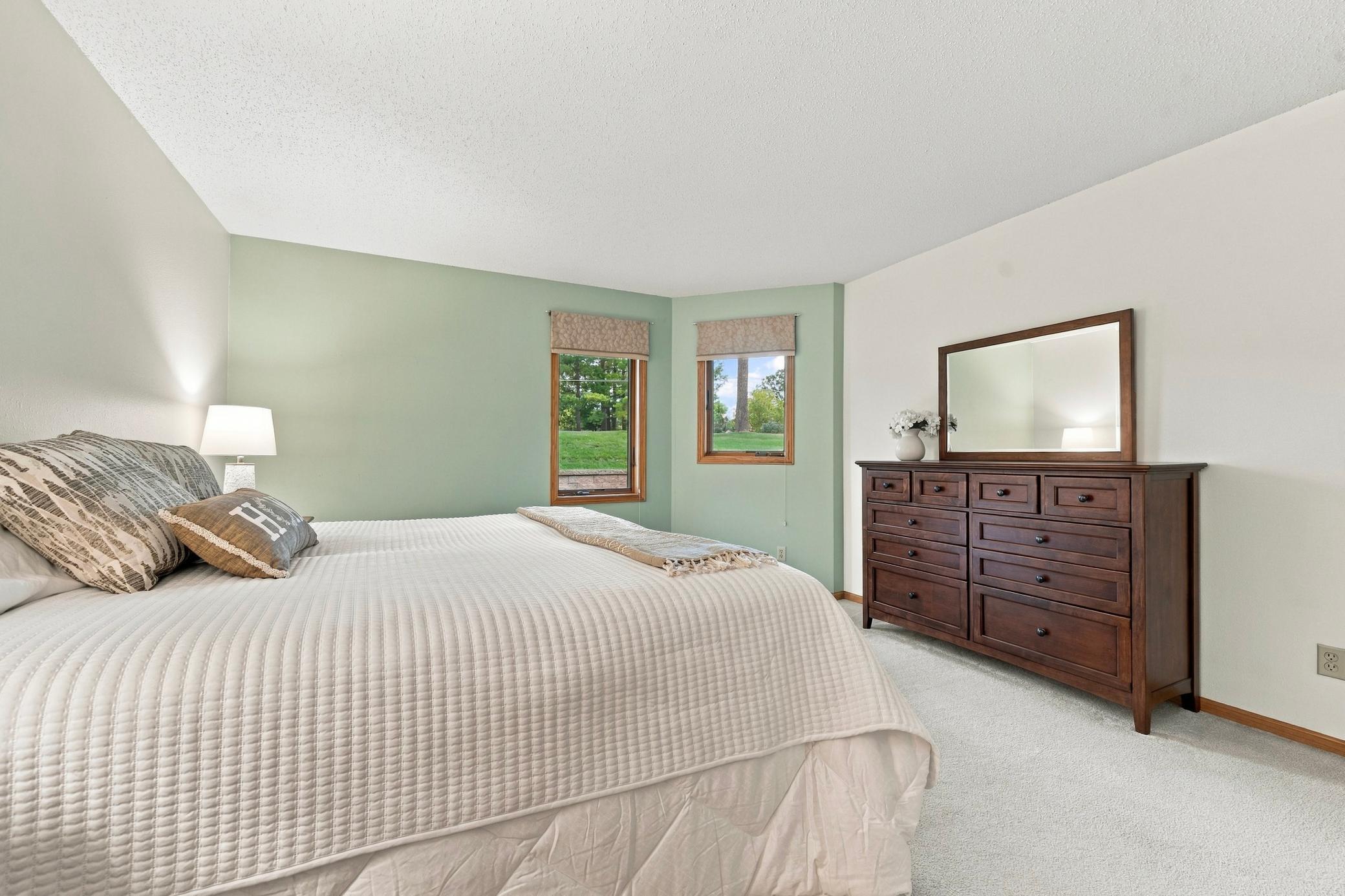 2115 6th Avenue E Property Photo 17