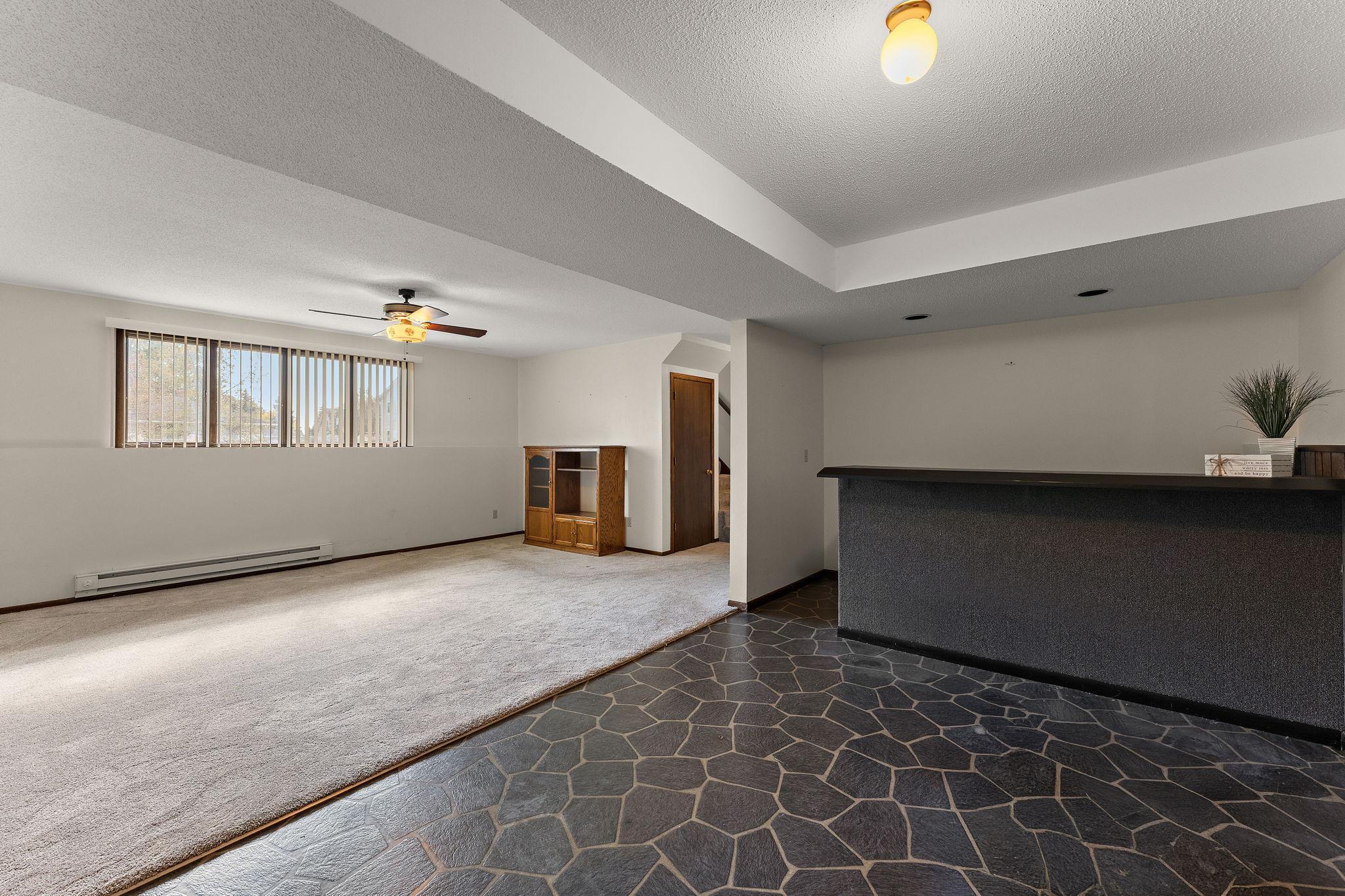 361 Eldridge Avenue E Property Photo 17