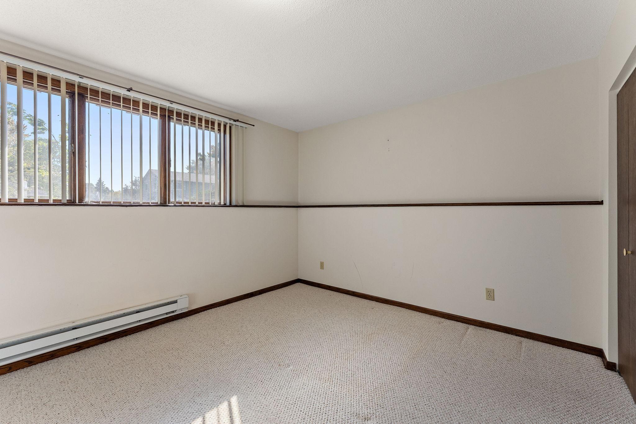 361 Eldridge Avenue E Property Photo 25