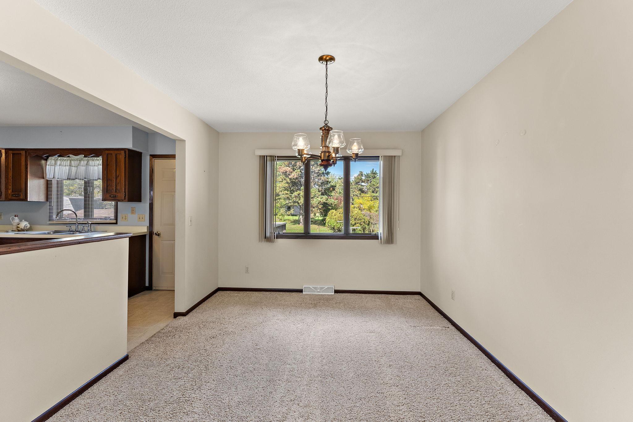 361 Eldridge Avenue E Property Photo 28