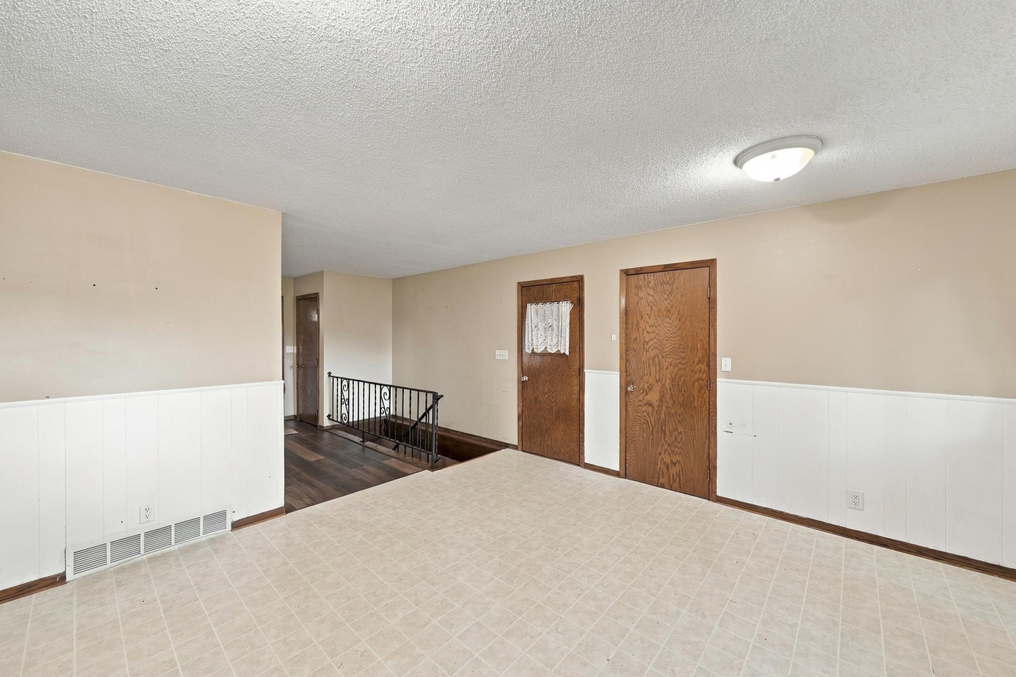 424 7th Avenue S Property Photo 11