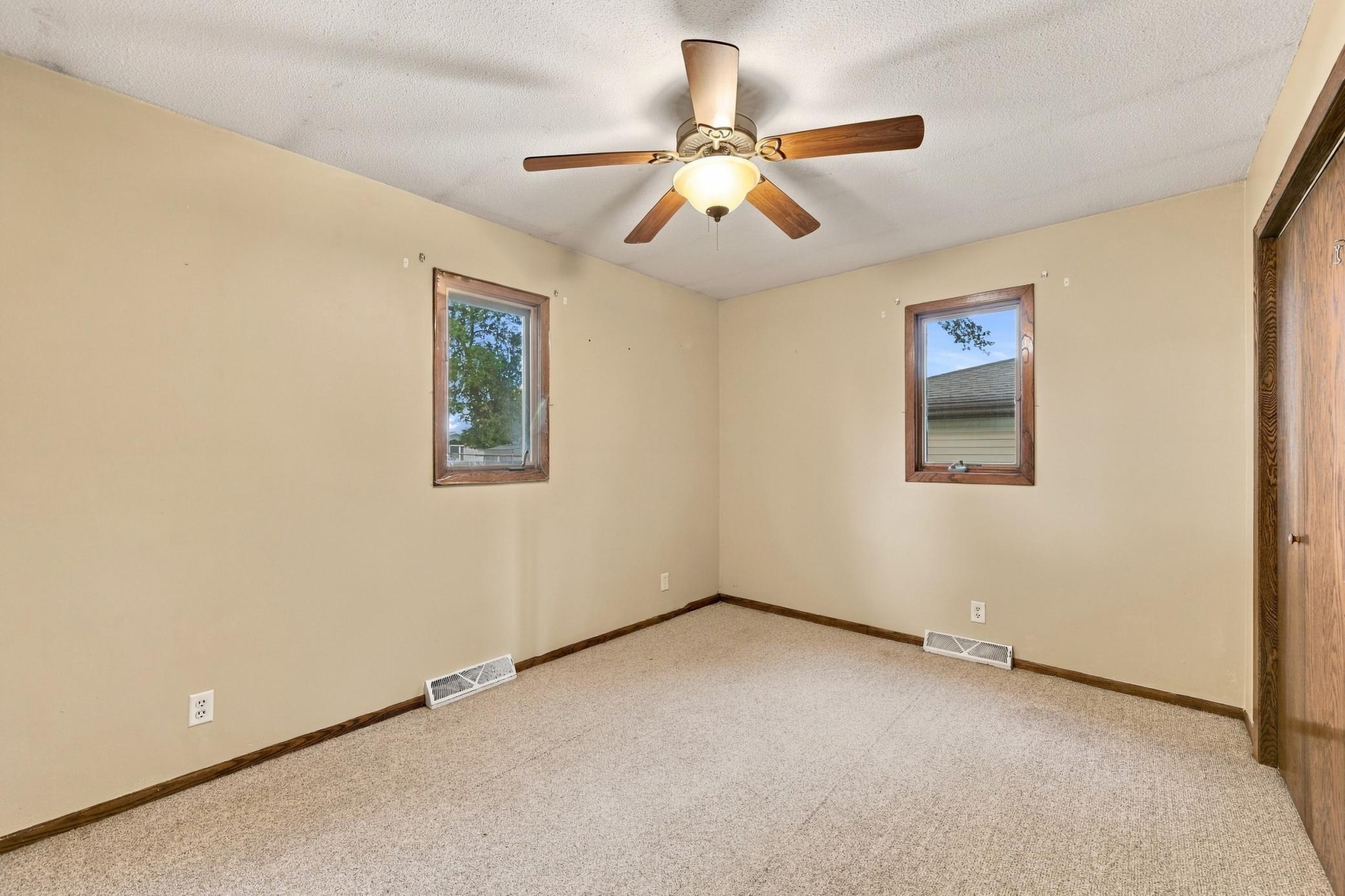 424 7th Avenue S Property Photo 14