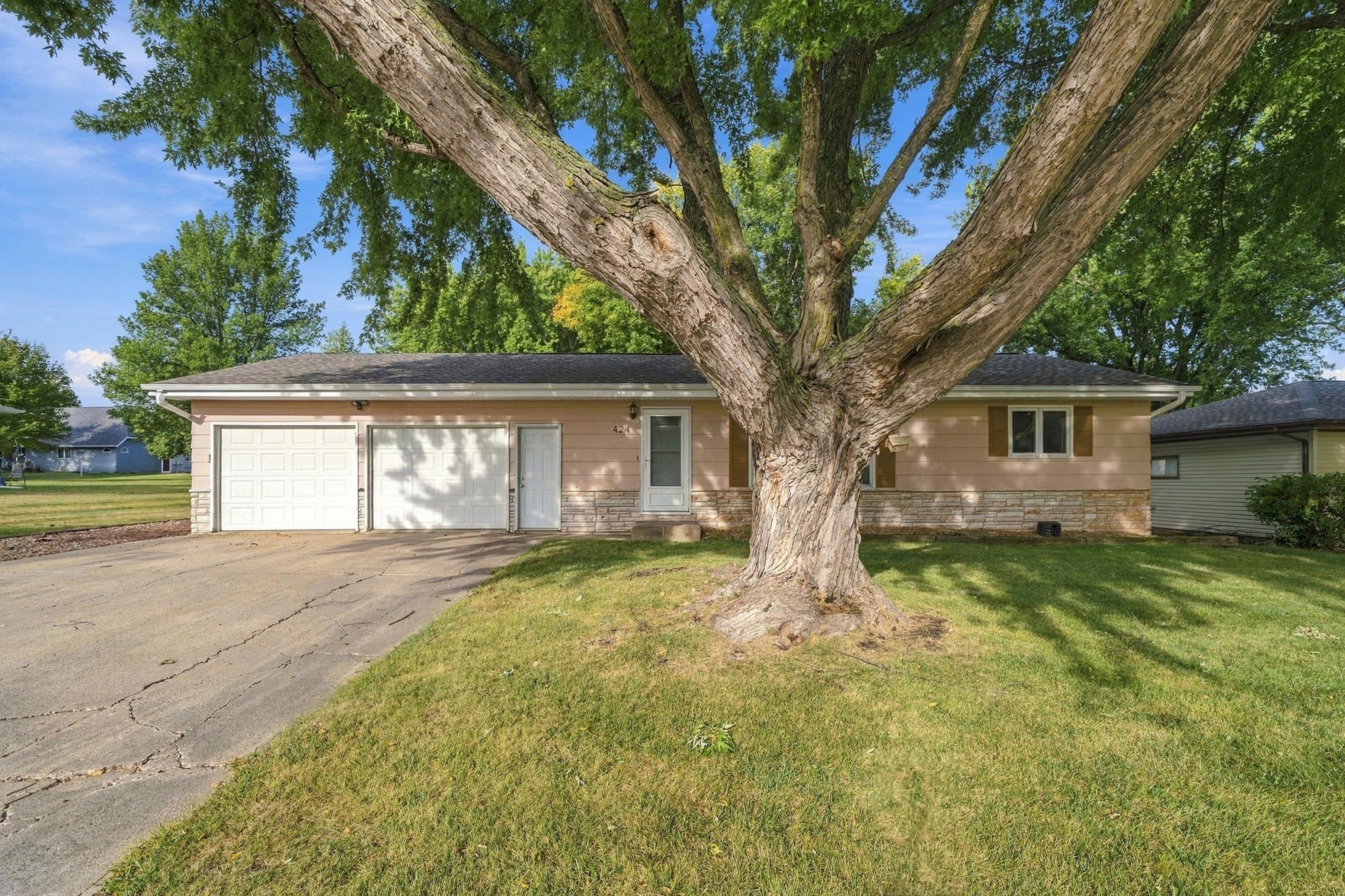 424 7th Avenue S Property Photo 21