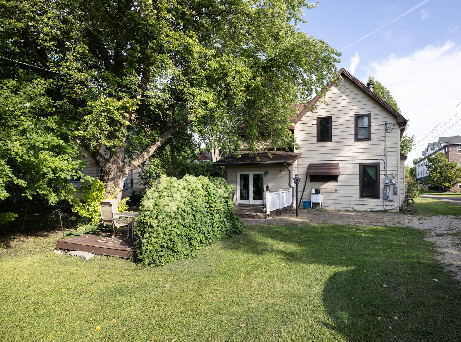 113 W Bancroft Avenue Property Photo 3