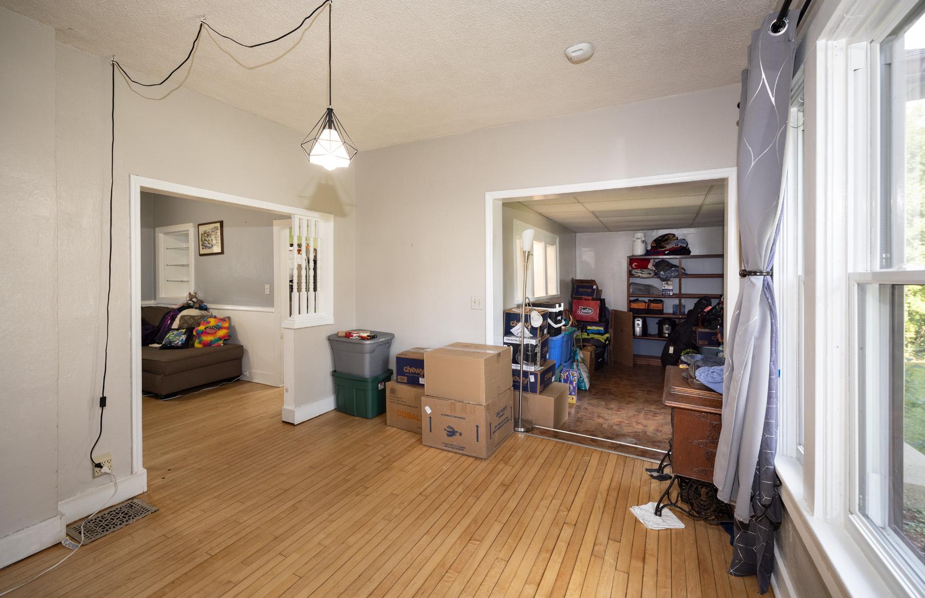 113 W Bancroft Avenue Property Photo 8