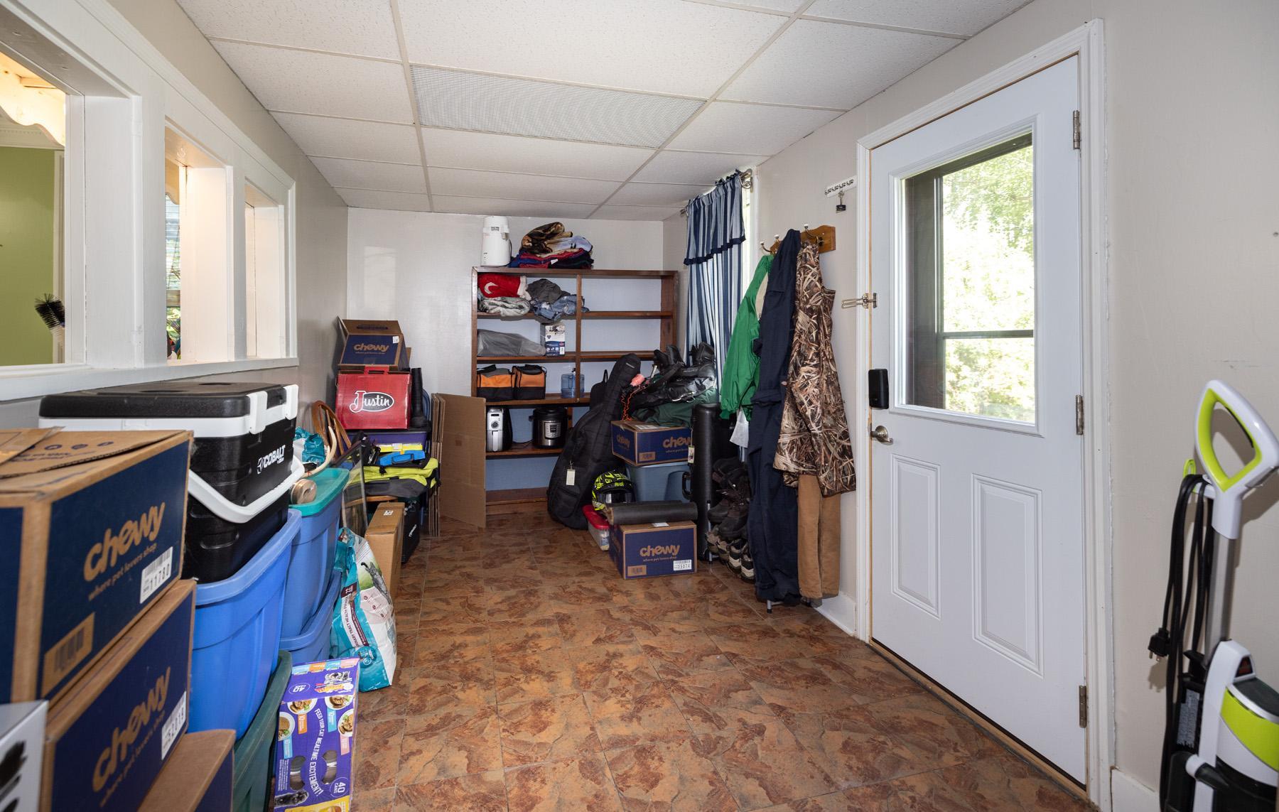 113 W Bancroft Avenue Property Photo 9