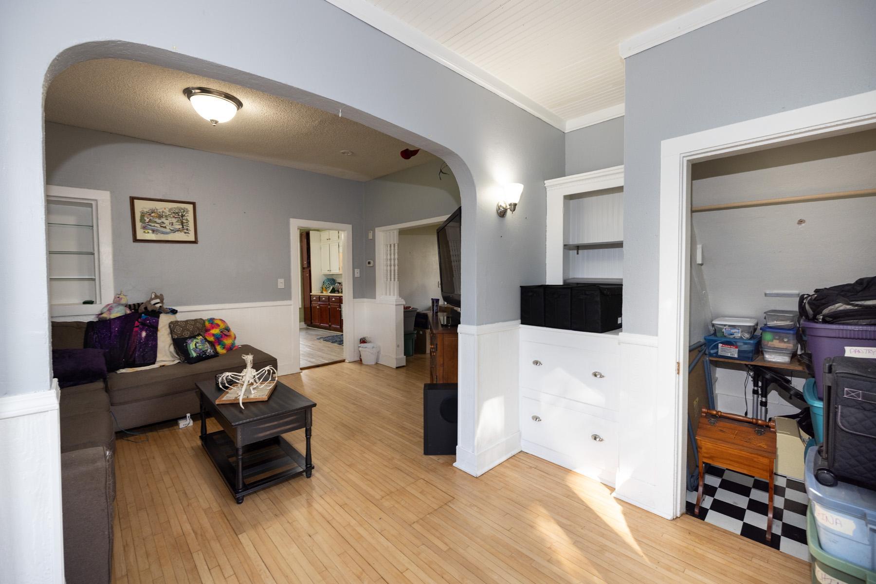 113 W Bancroft Avenue Property Photo 18