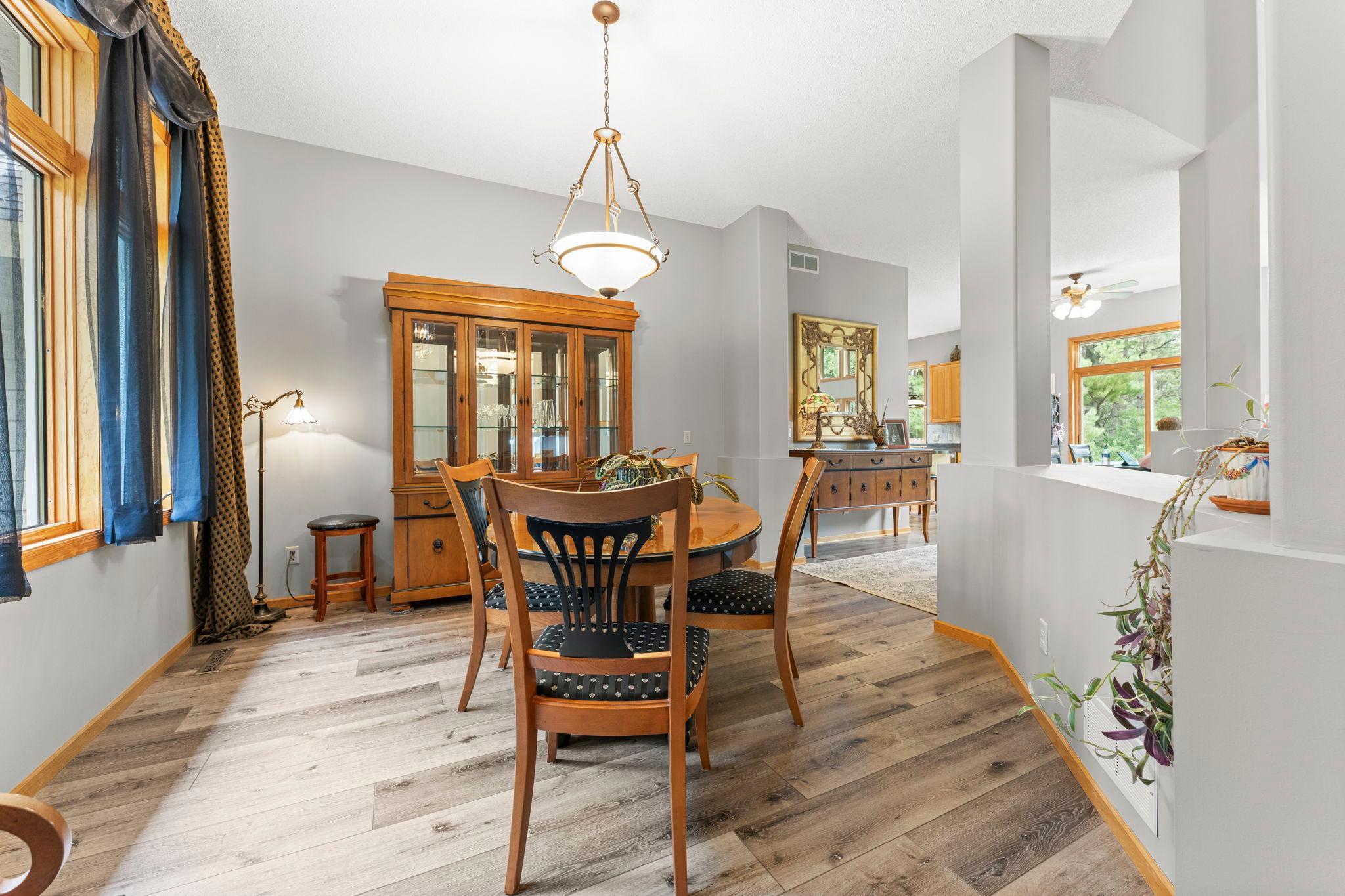 13840 28th Street N Property Photo 6