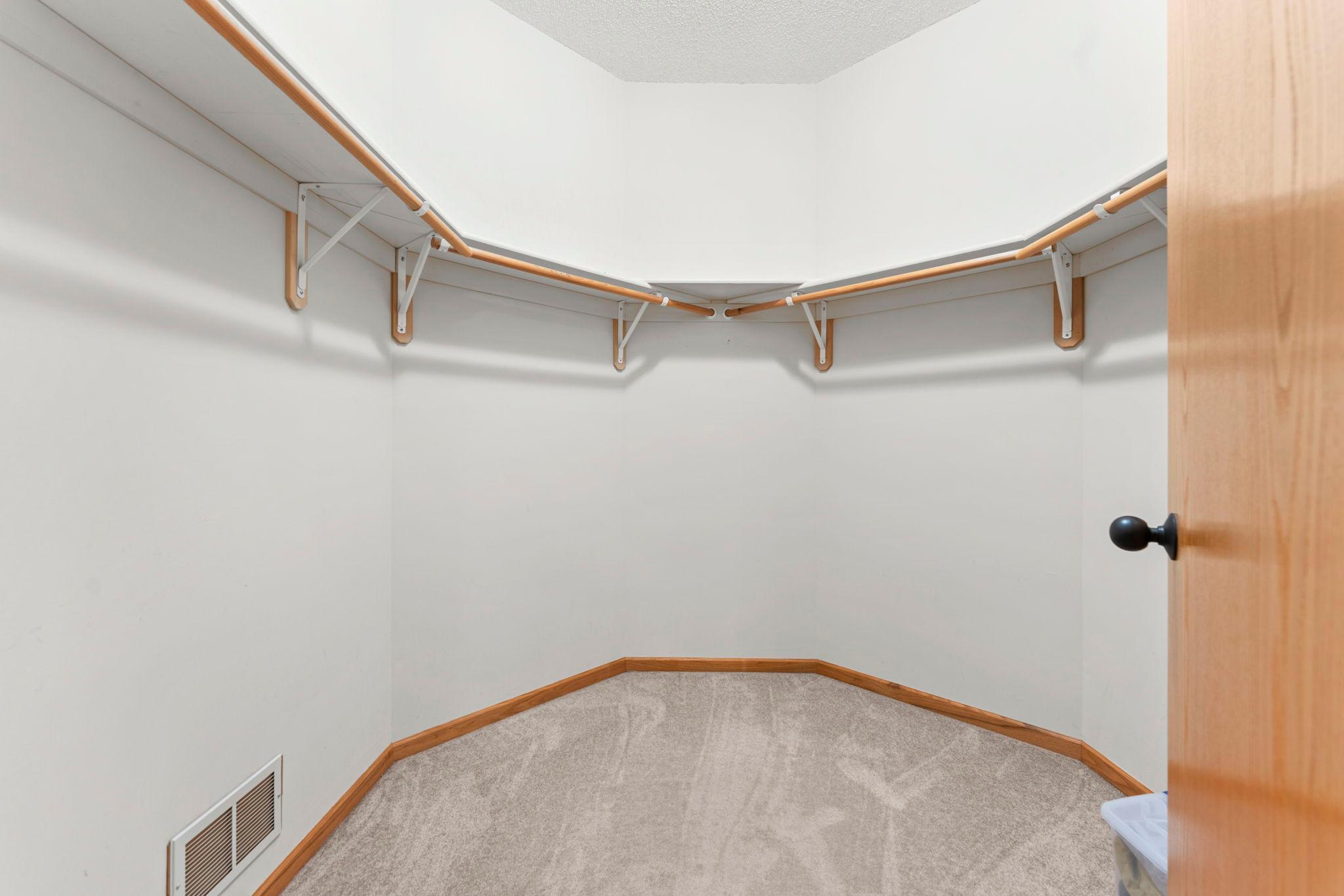 13840 28th Street N Property Photo 36