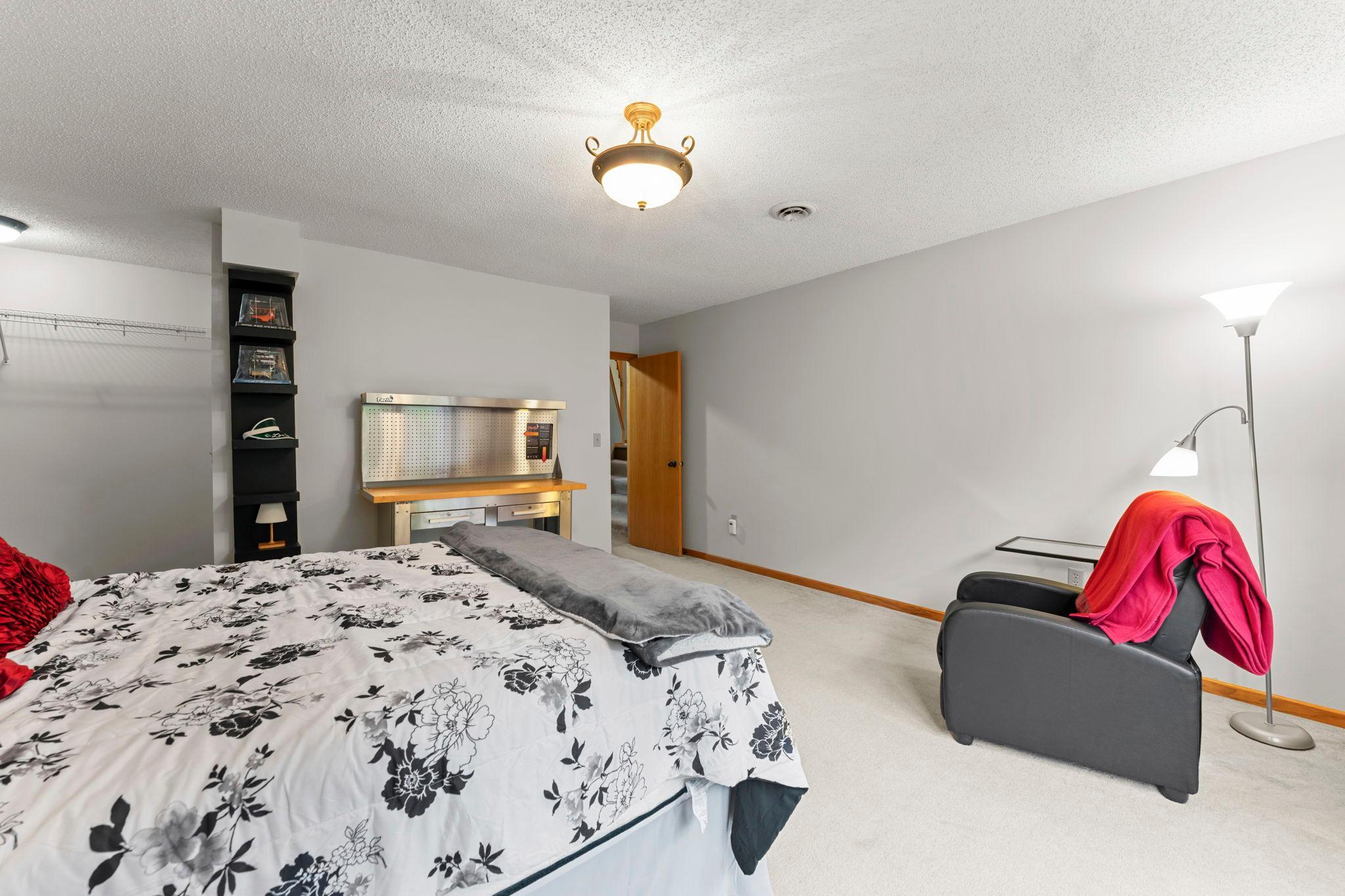13840 28th Street N Property Photo 49