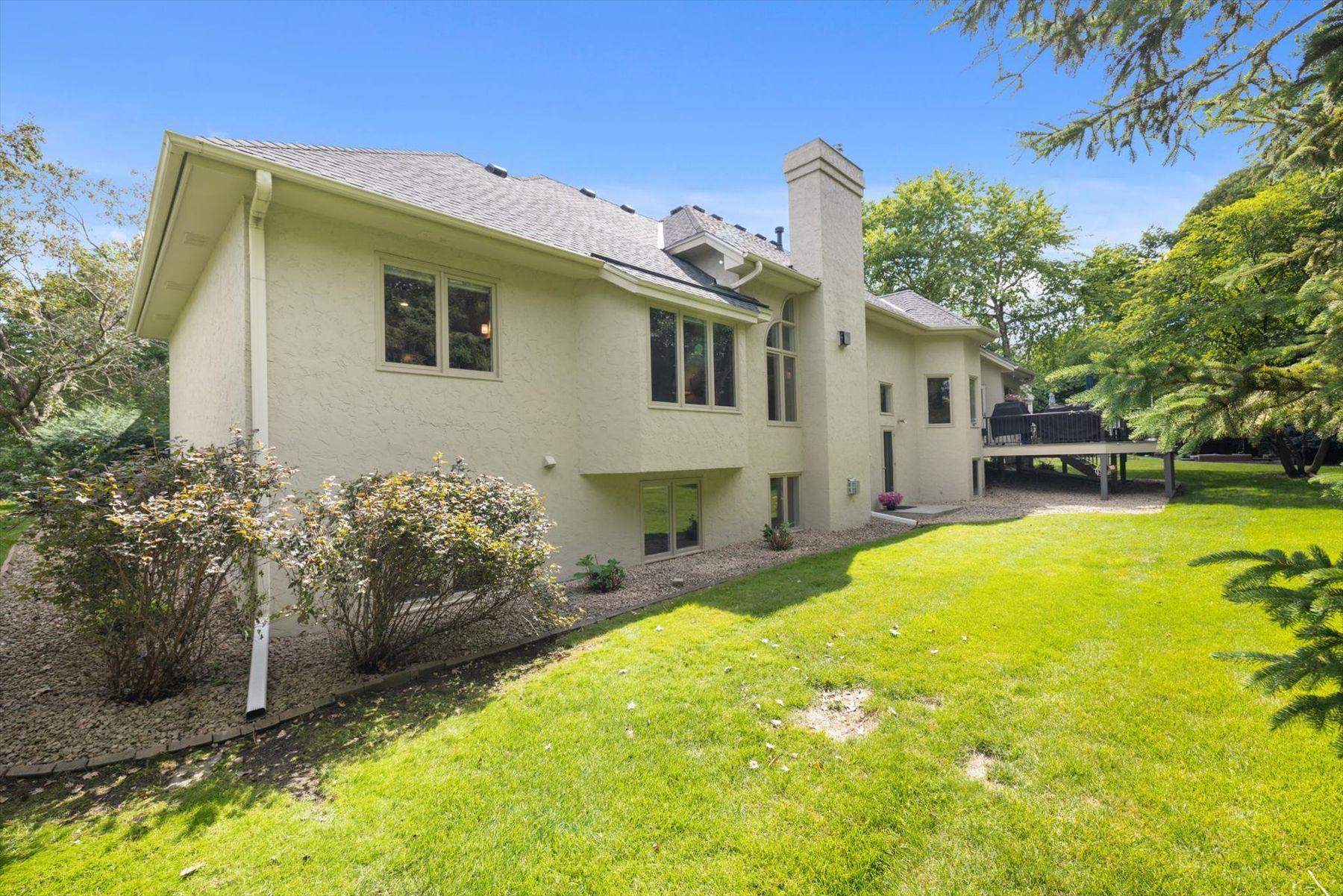 16010 45th Avenue N Property Photo 42