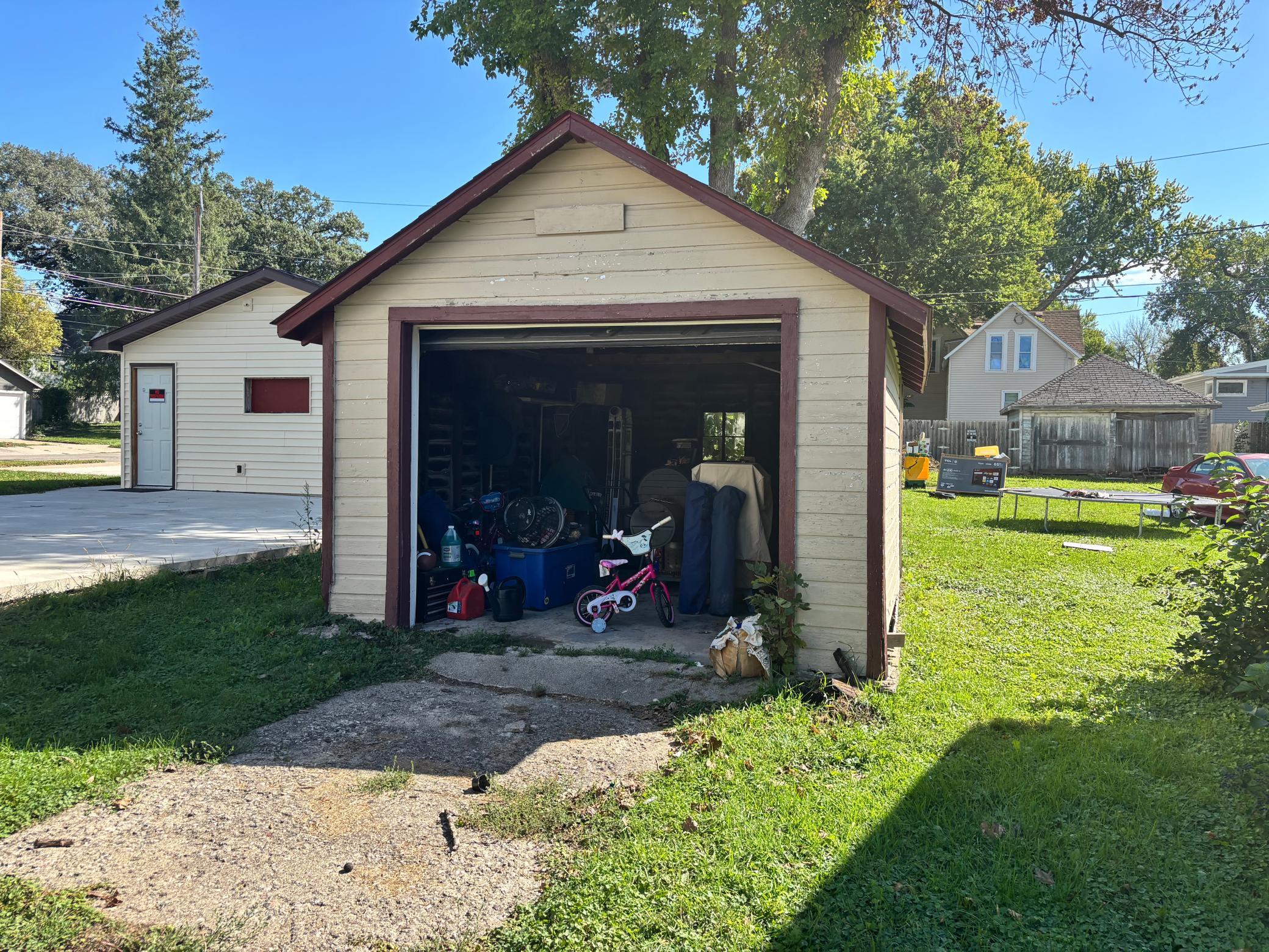 618 Freeborn Avenue Property Photo 20