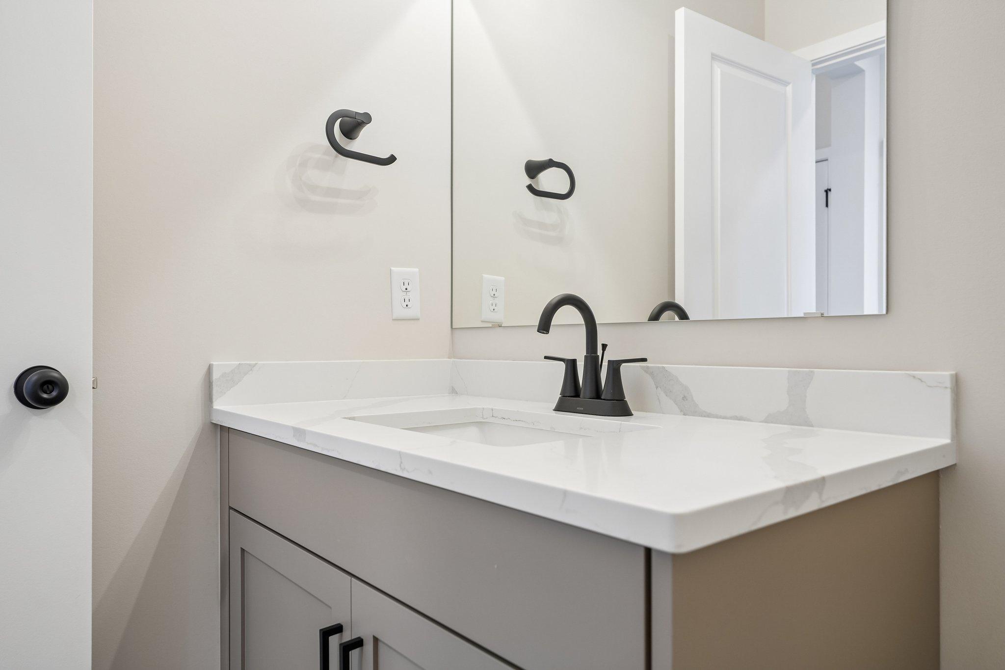 4664 Jamocha Avenue Ne Property Photo 29