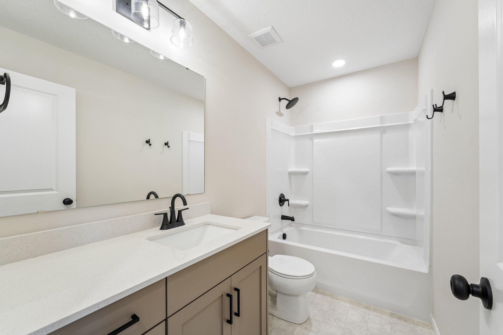 4664 Jamocha Avenue Ne Property Photo 47