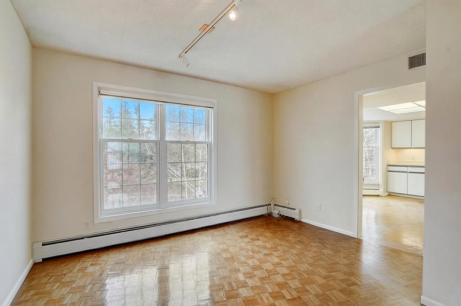 603 Lake Street 307 Property Photo 17