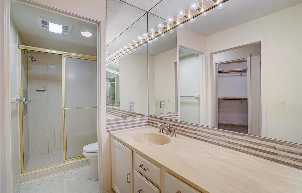 603 Lake Street 307 Property Photo 24