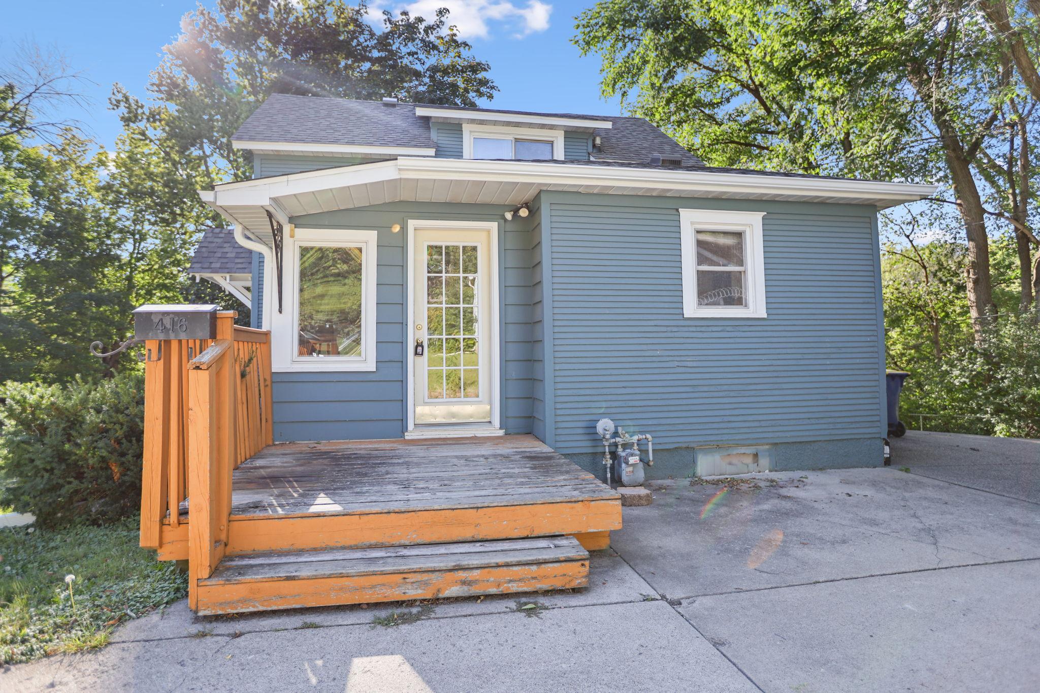 416 3rd Street Ne Property Photo 5