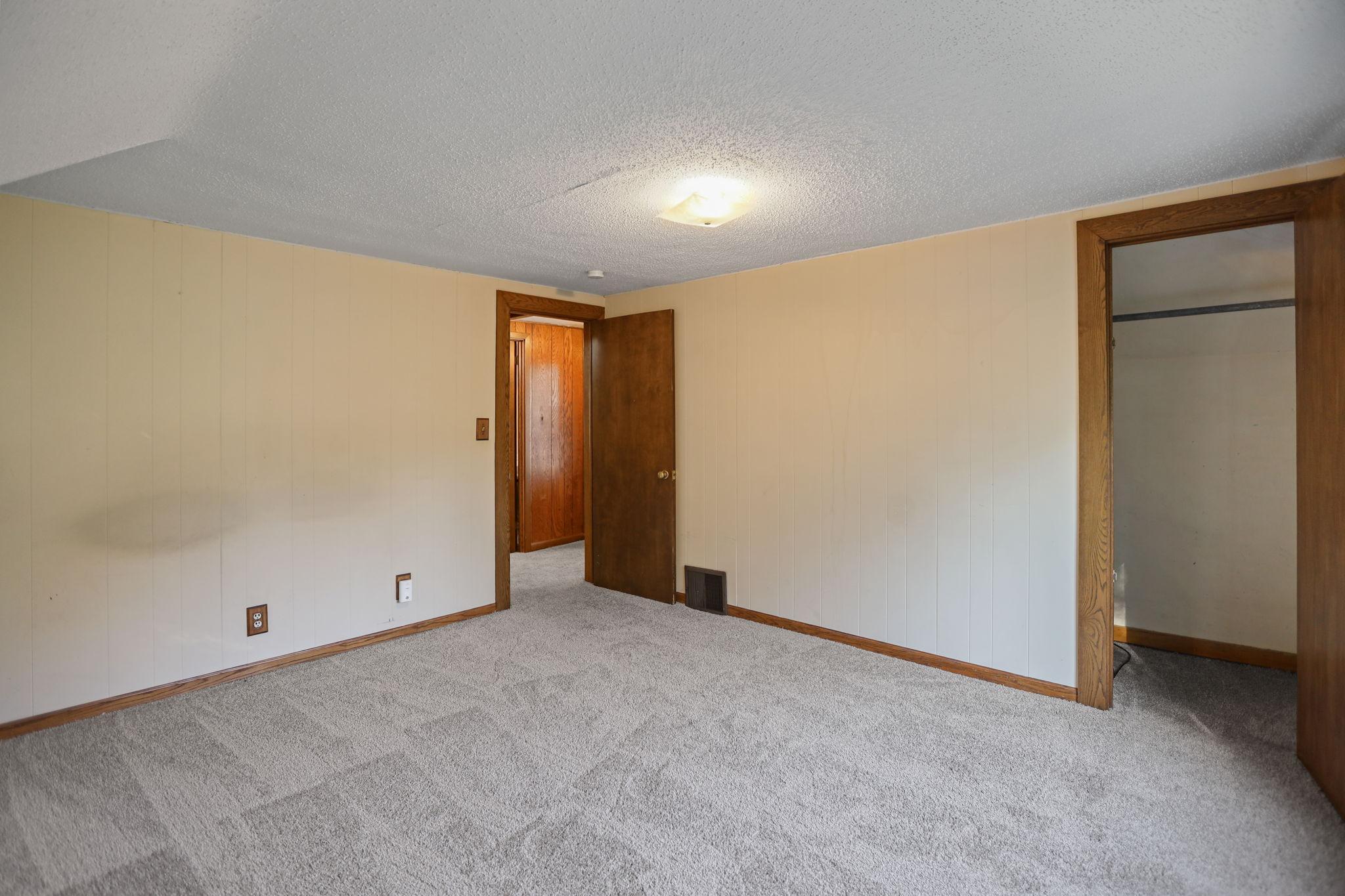 416 3rd Street Ne Property Photo 27