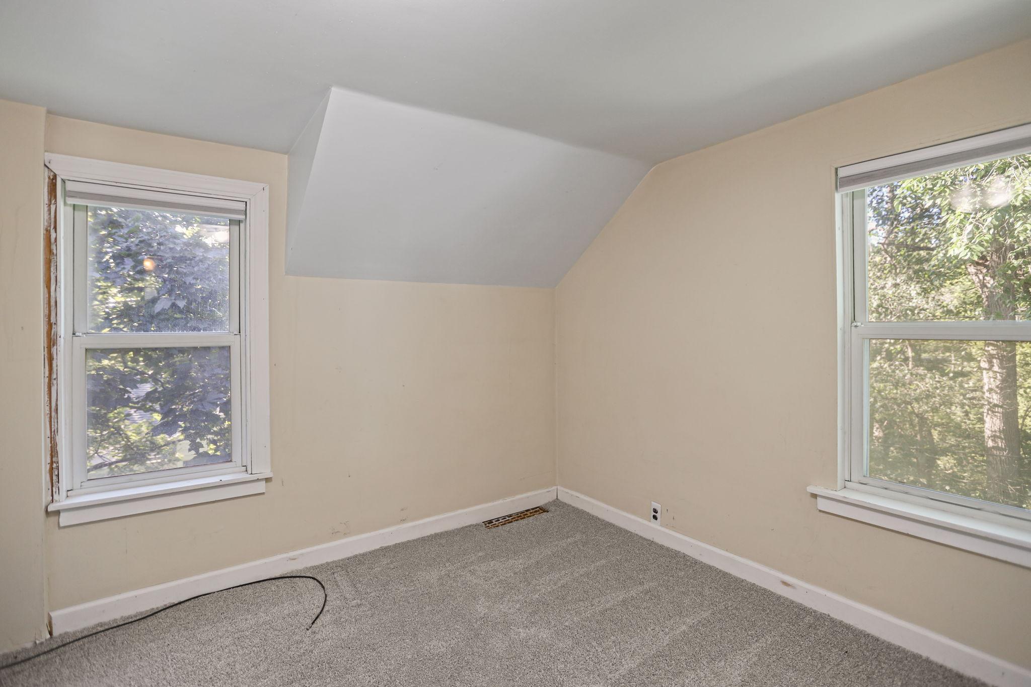 416 3rd Street Ne Property Photo 33
