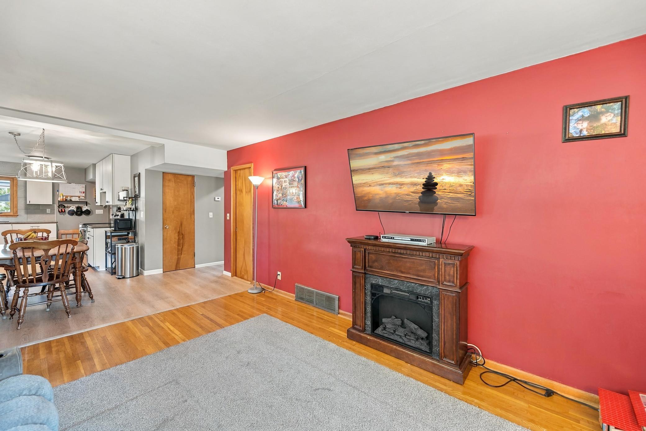 800 Garfield Street Property Photo 13