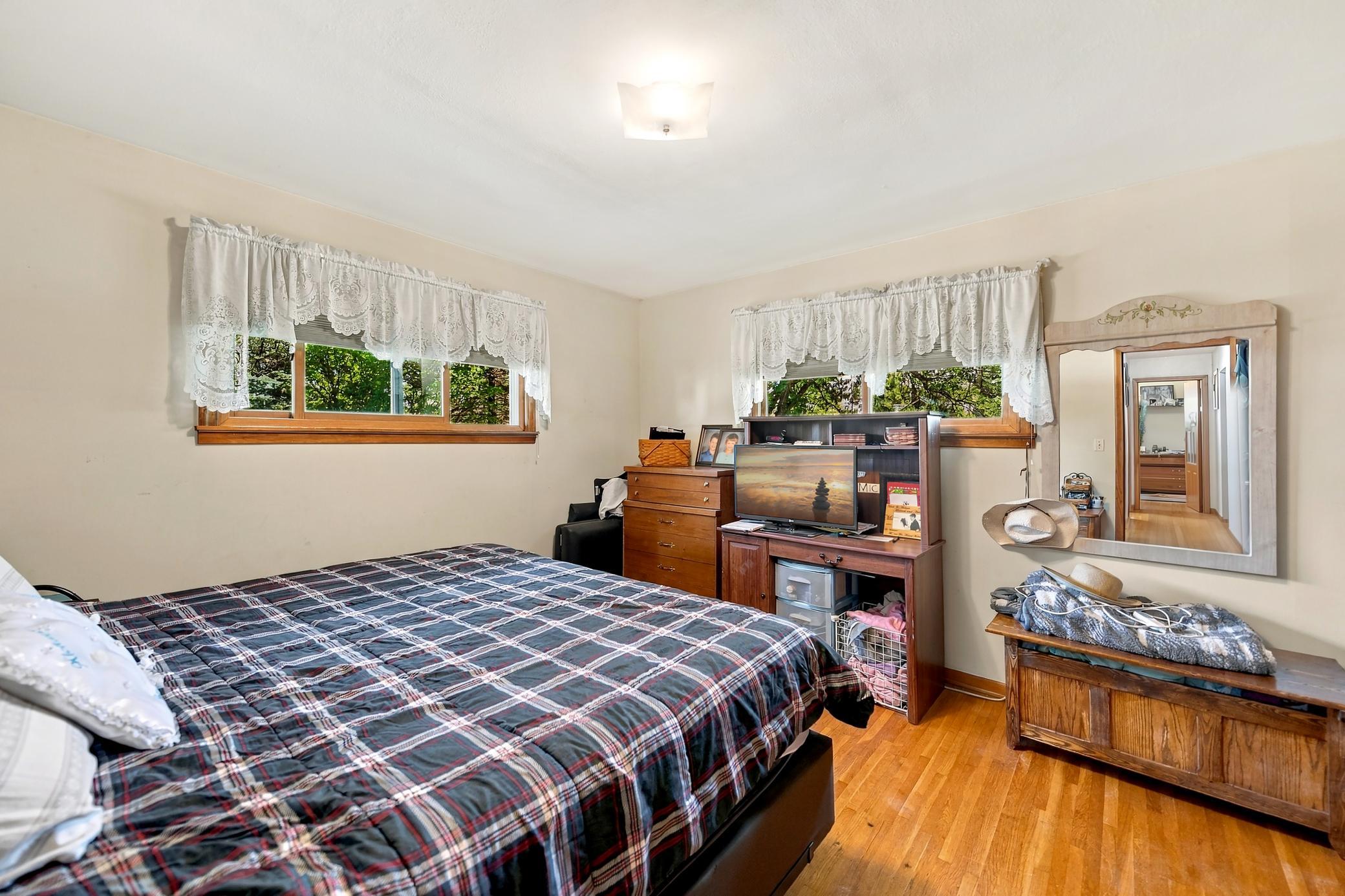 800 Garfield Street Property Photo 15