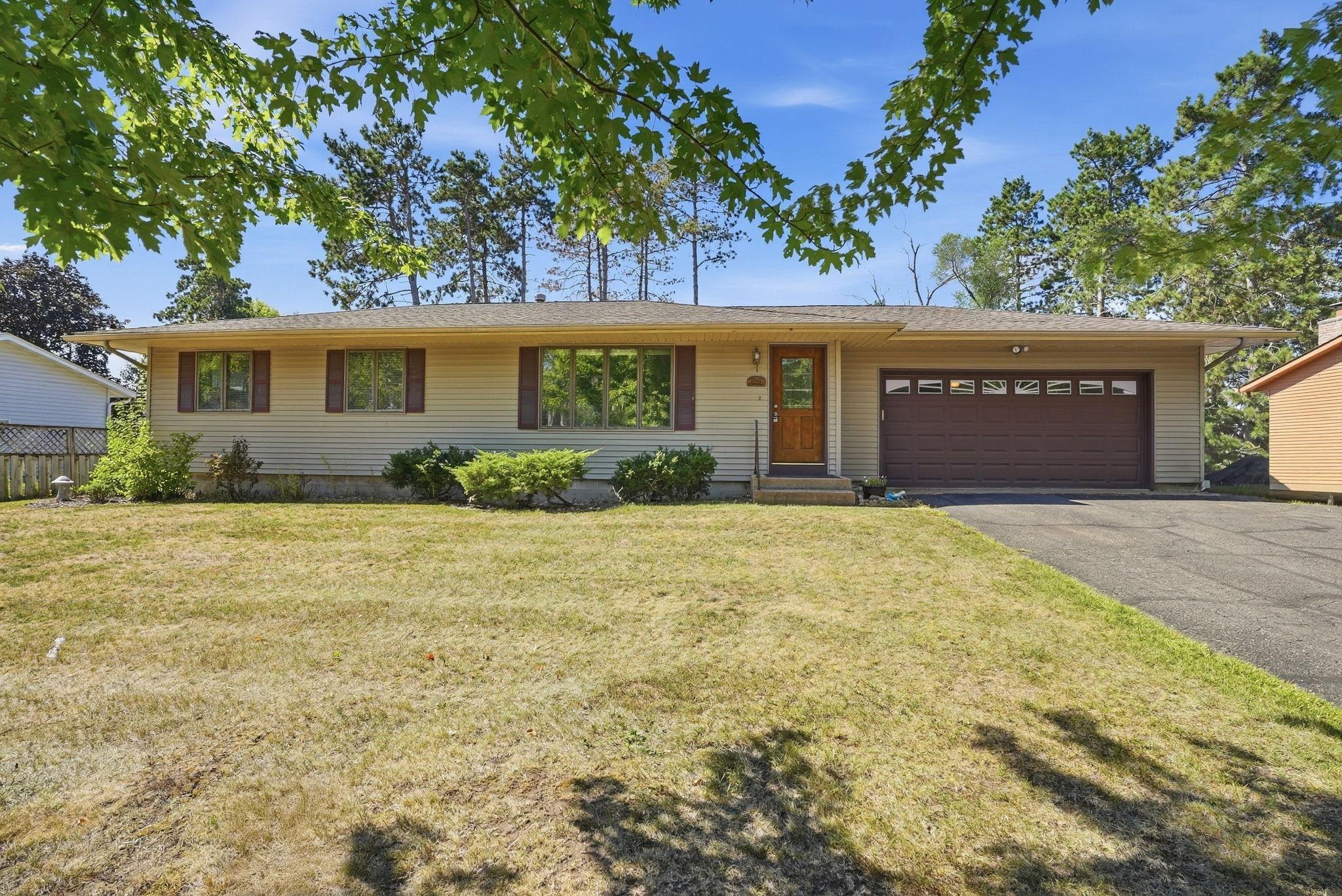 651 10th Street N Property Photo 1