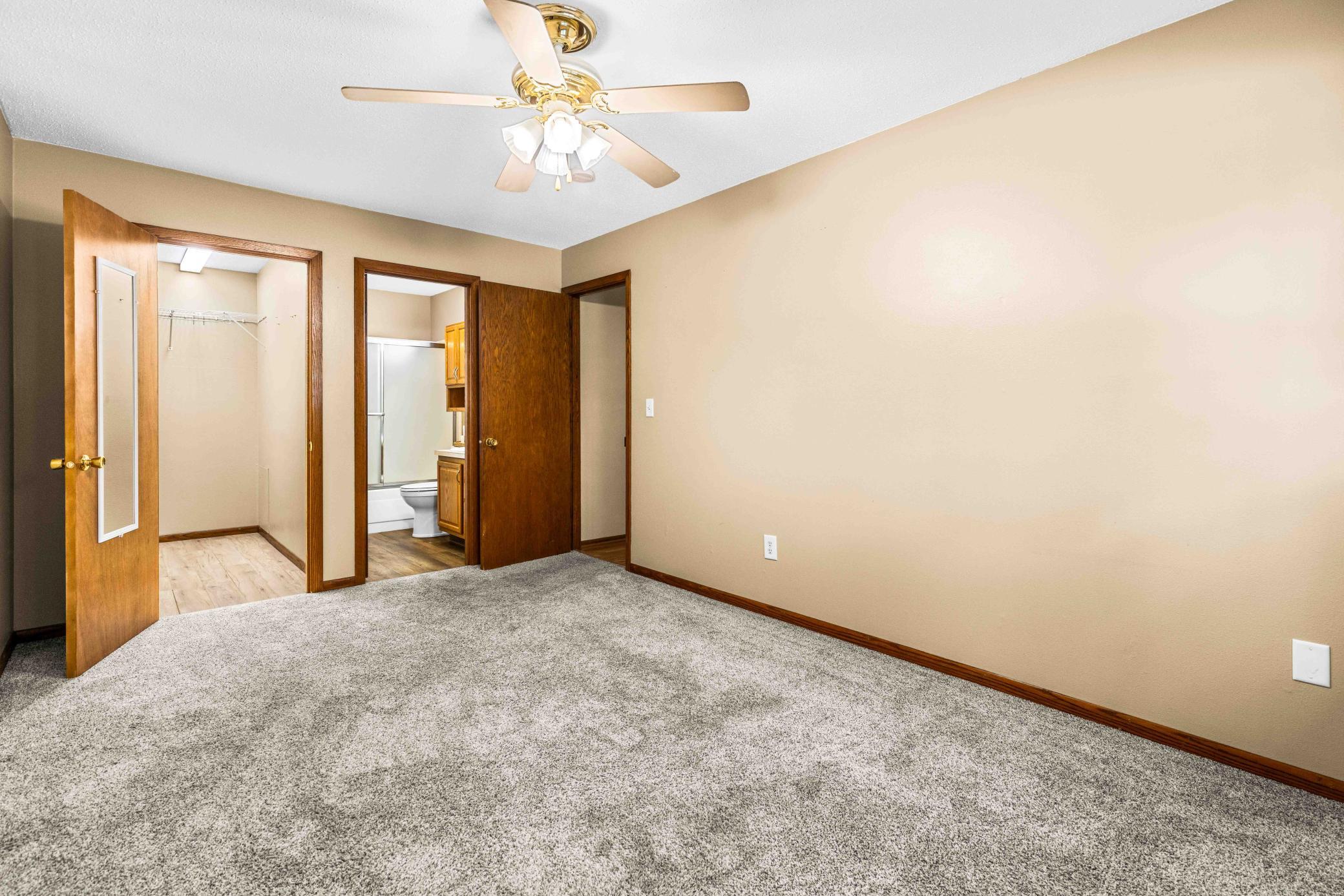 801 32 Avenue N Unit A-101 Property Photo 21