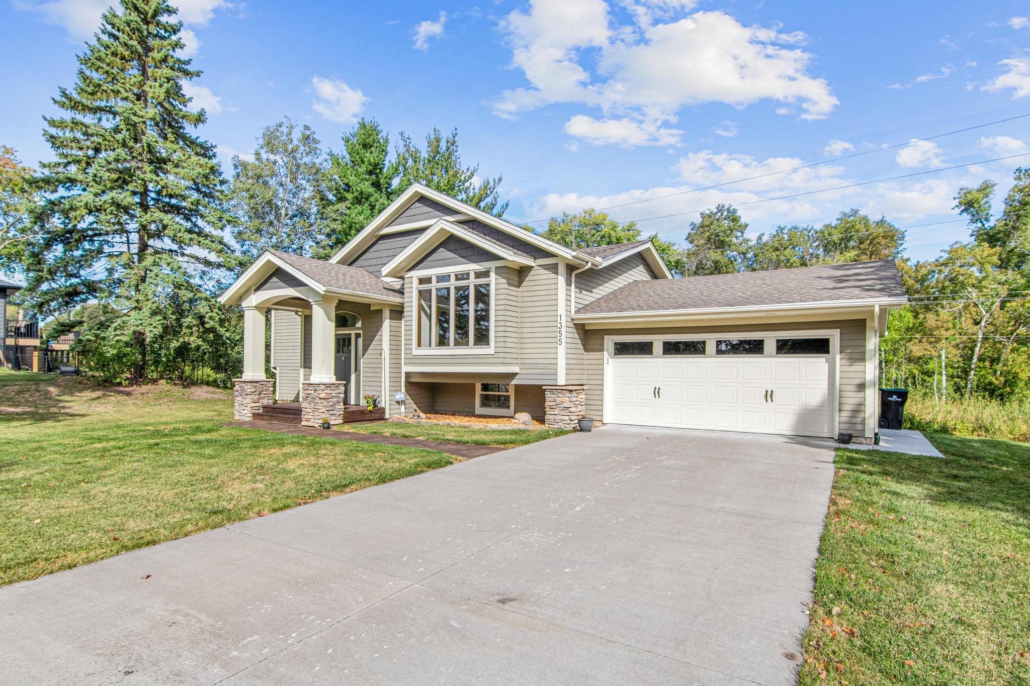1355 Eide Circle Property Photo 1