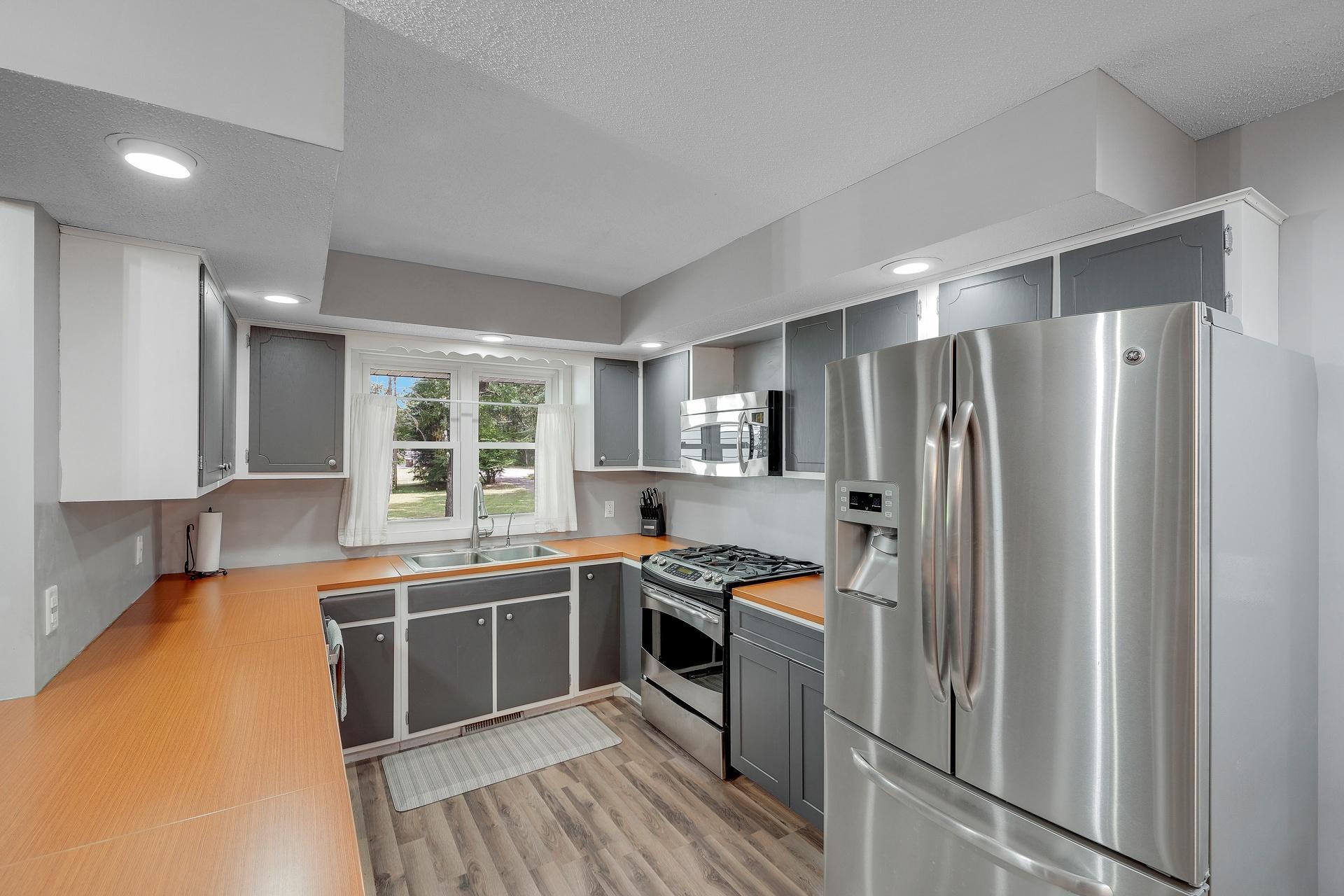 19505 Owen Avenue Property Photo 5