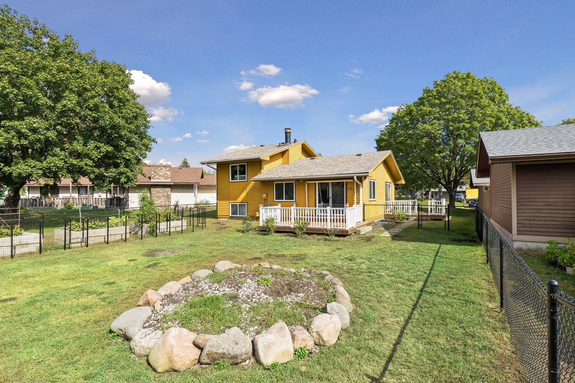 521 Central Avenue W Property Photo 29