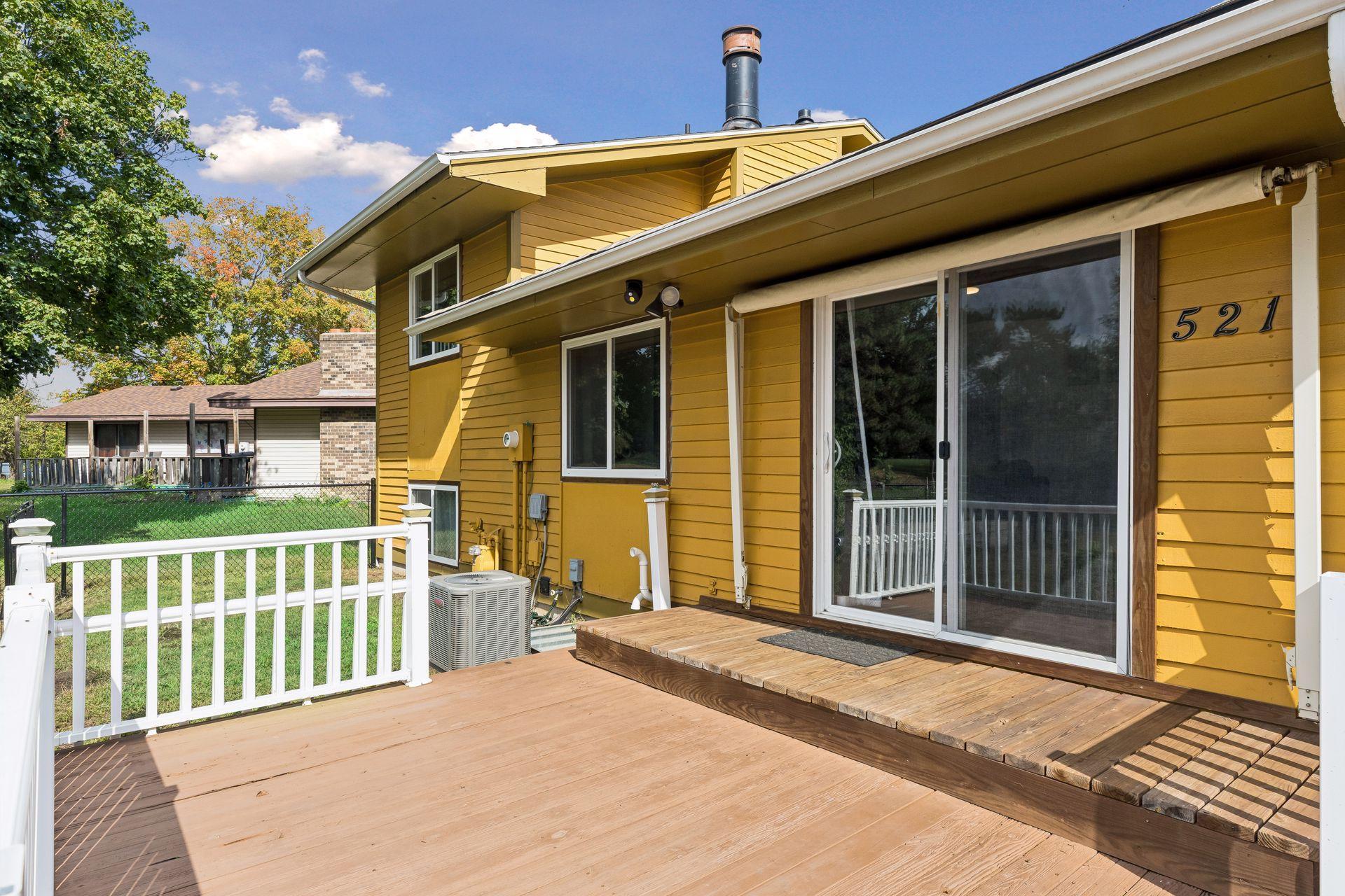 521 Central Avenue W Property Photo 33