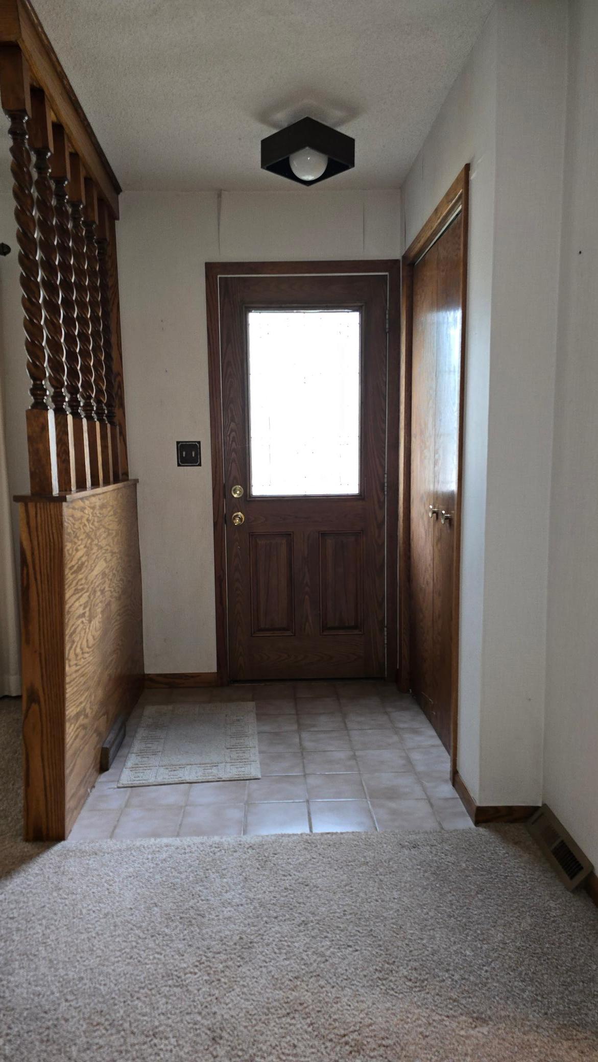 207 E Lyon Street Property Photo 2