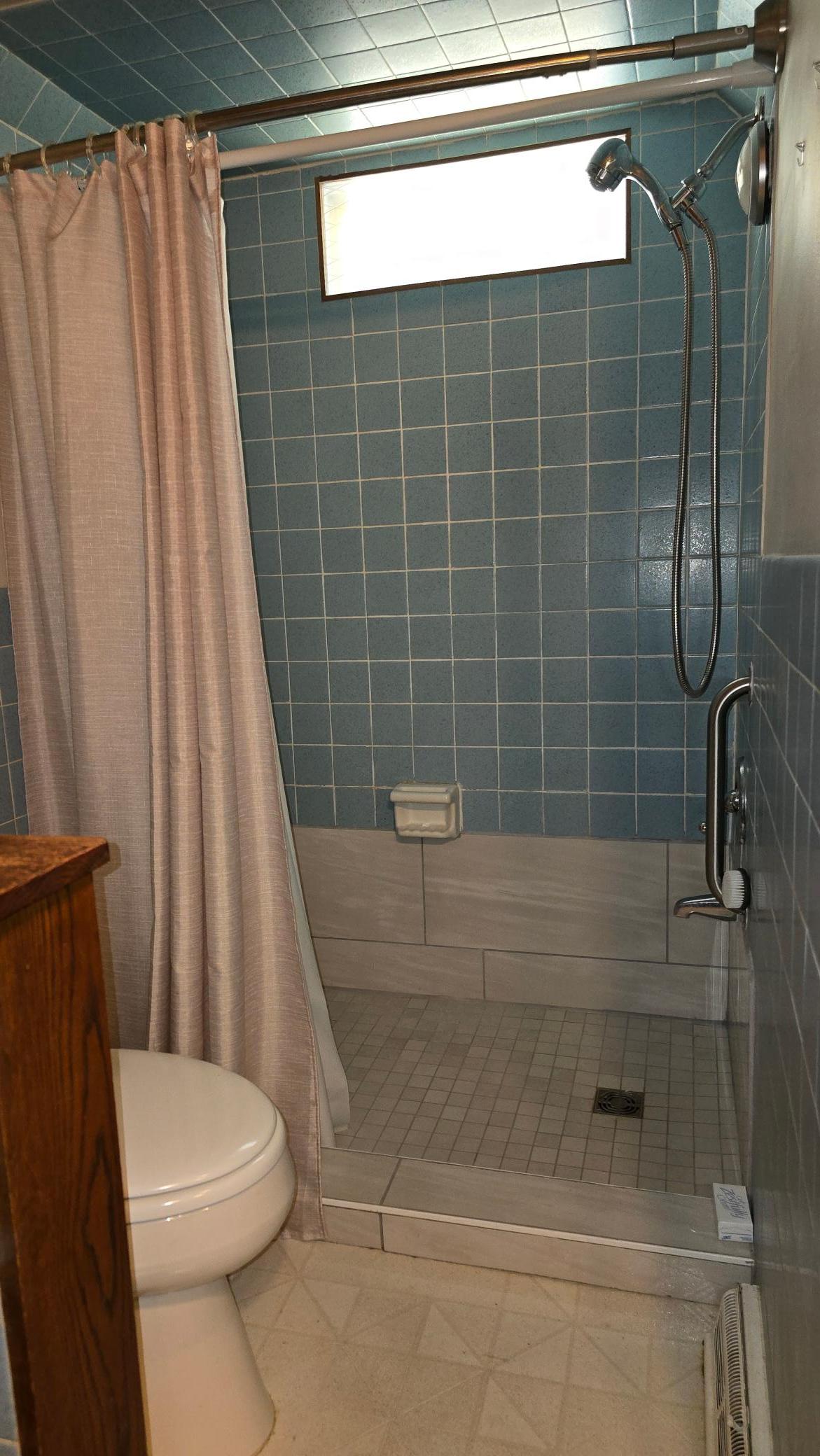207 E Lyon Street Property Photo 14